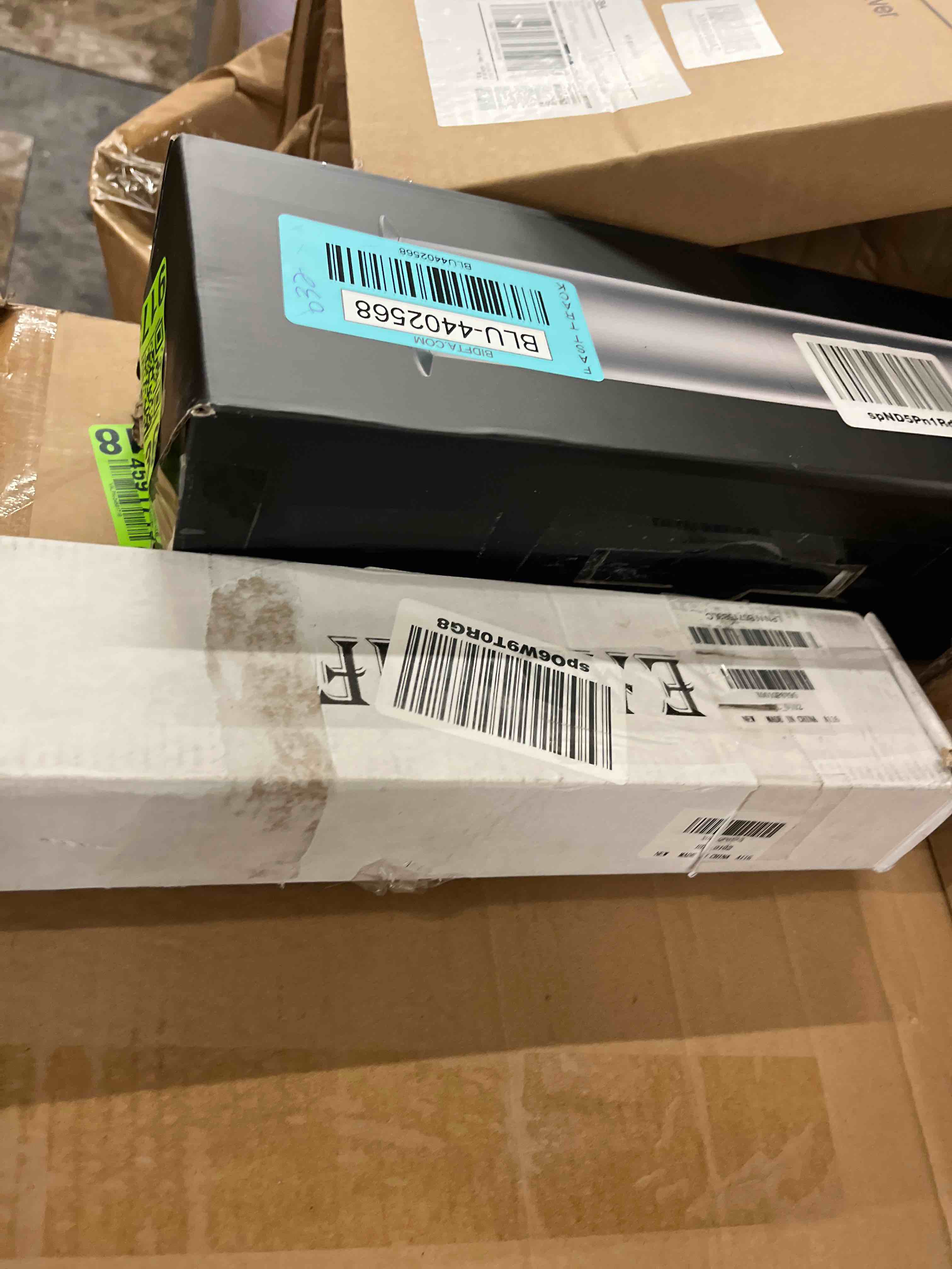 https://s3.amazonaws.com/lotting-images-prod/phillipi/BLU4402570_1752168935590.jpeg