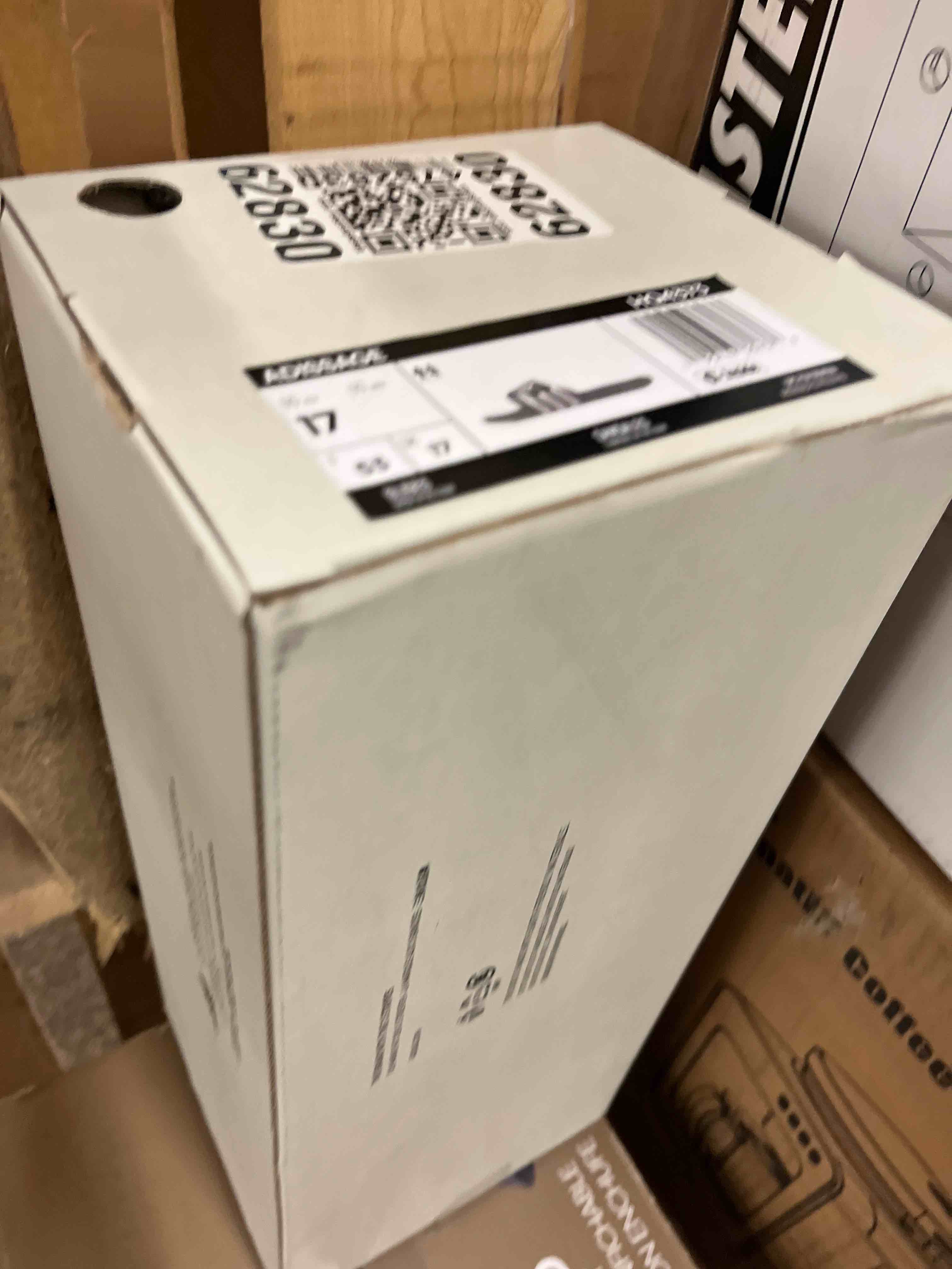 https://s3.amazonaws.com/lotting-images-prod/phillipi/BLU4402593_1752163494255.jpeg