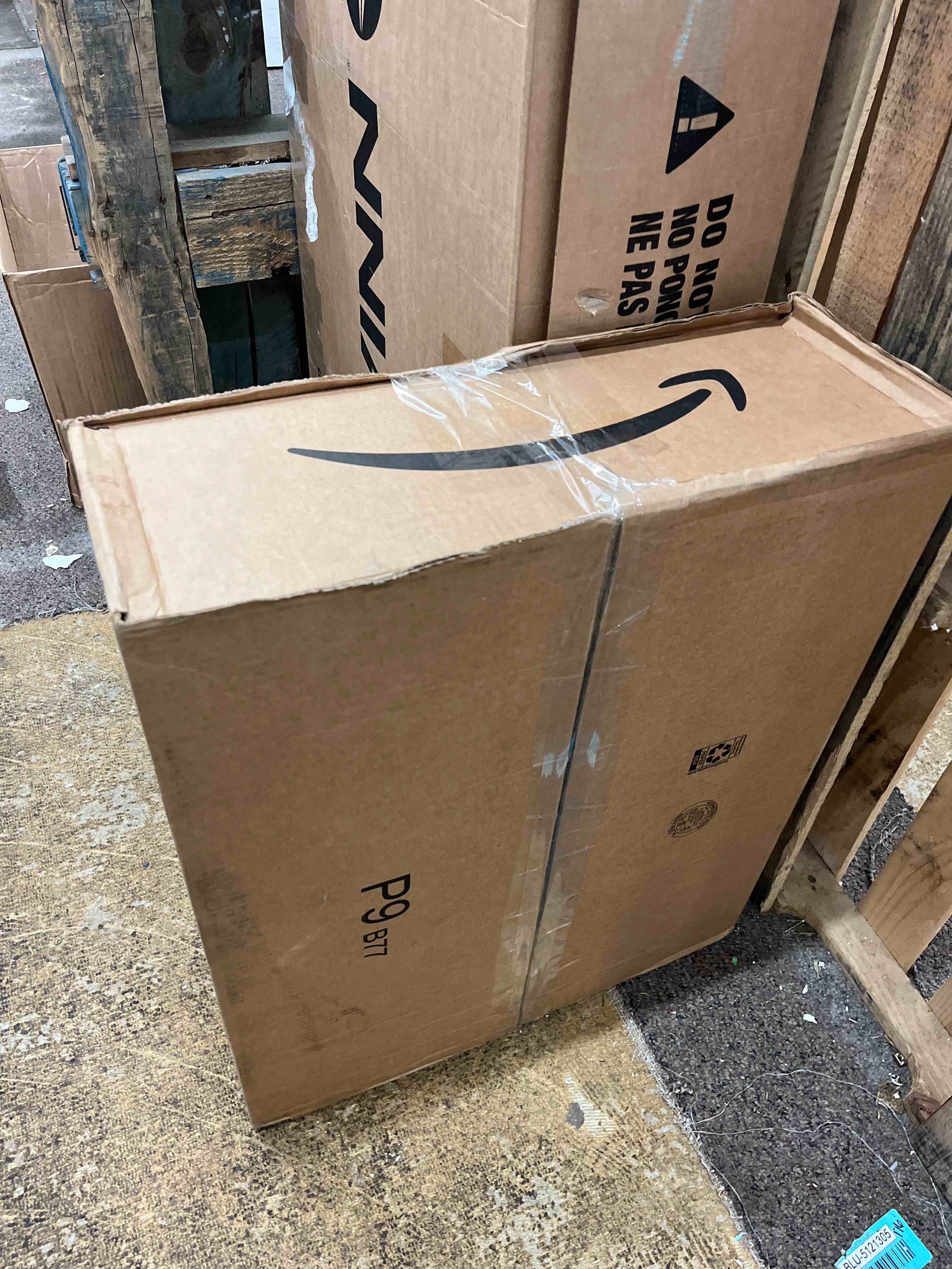 https://s3.amazonaws.com/lotting-images-prod/phillipi/BLU4402600_1752163968006.jpeg