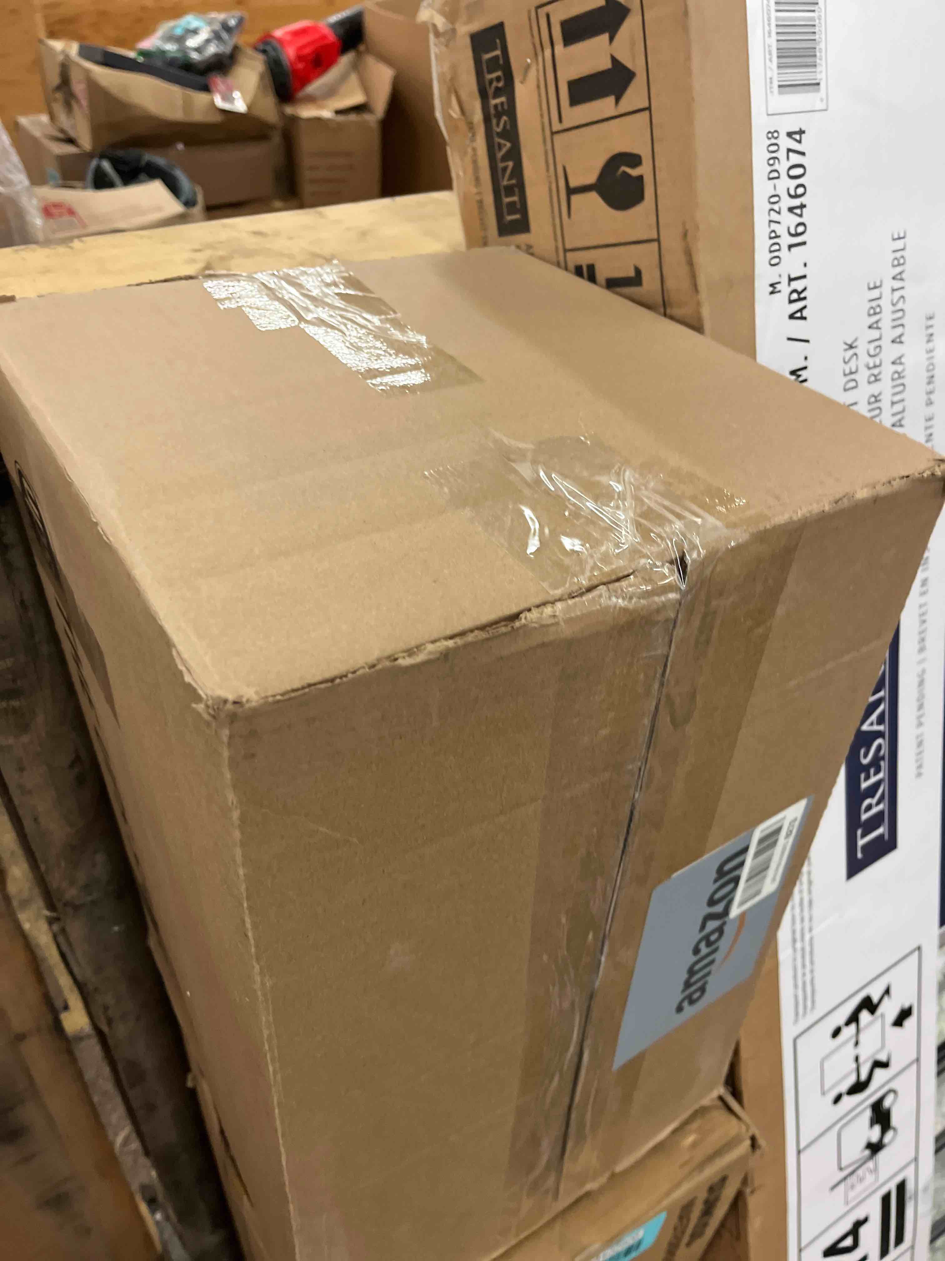 https://s3.amazonaws.com/lotting-images-prod/phillipi/BLU4402605_1752162868047.jpeg