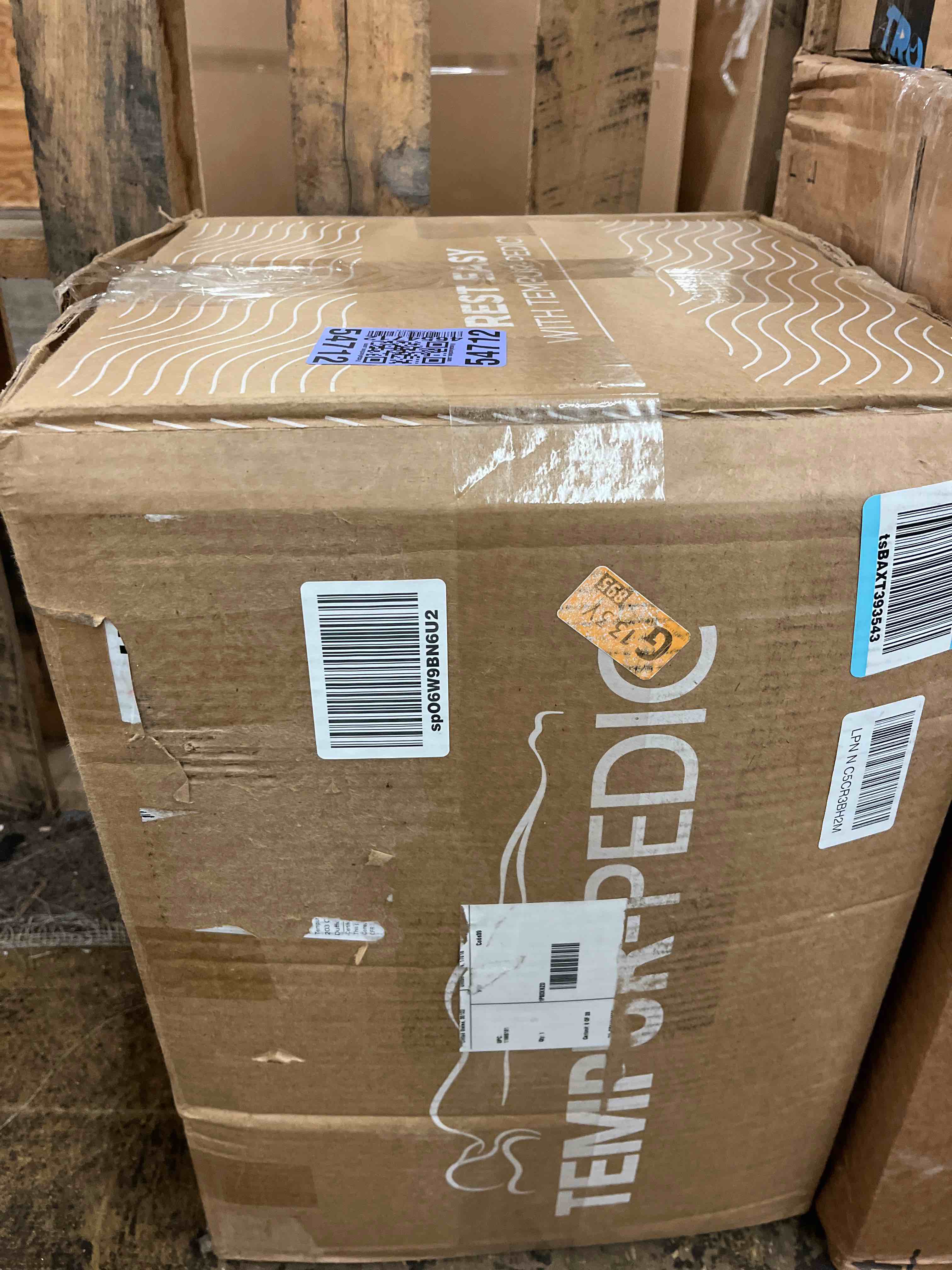 https://s3.amazonaws.com/lotting-images-prod/phillipi/BLU4402634_1752167991266.jpeg