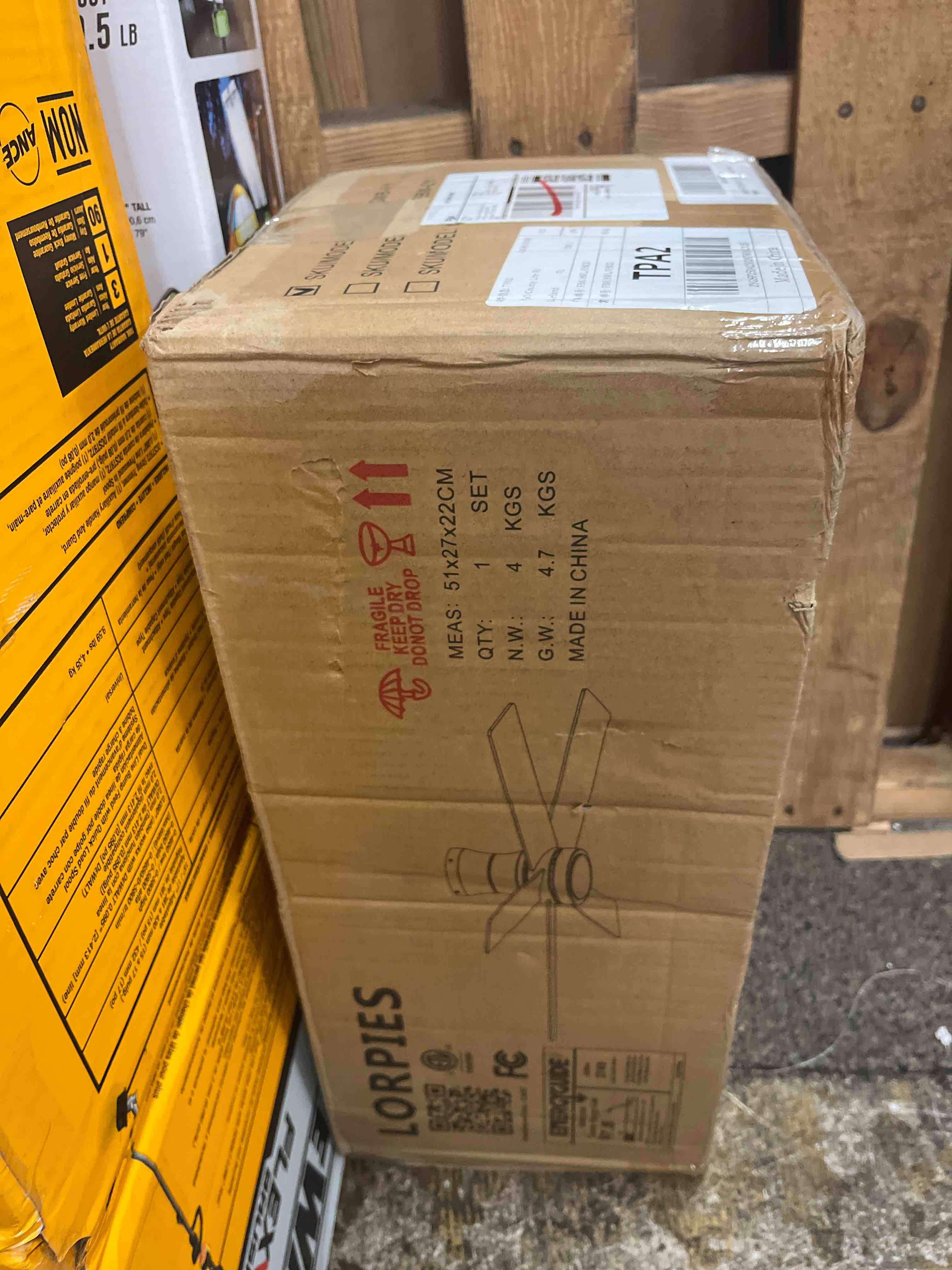 https://s3.amazonaws.com/lotting-images-prod/phillipi/BLU4402660_1752248538102.jpeg