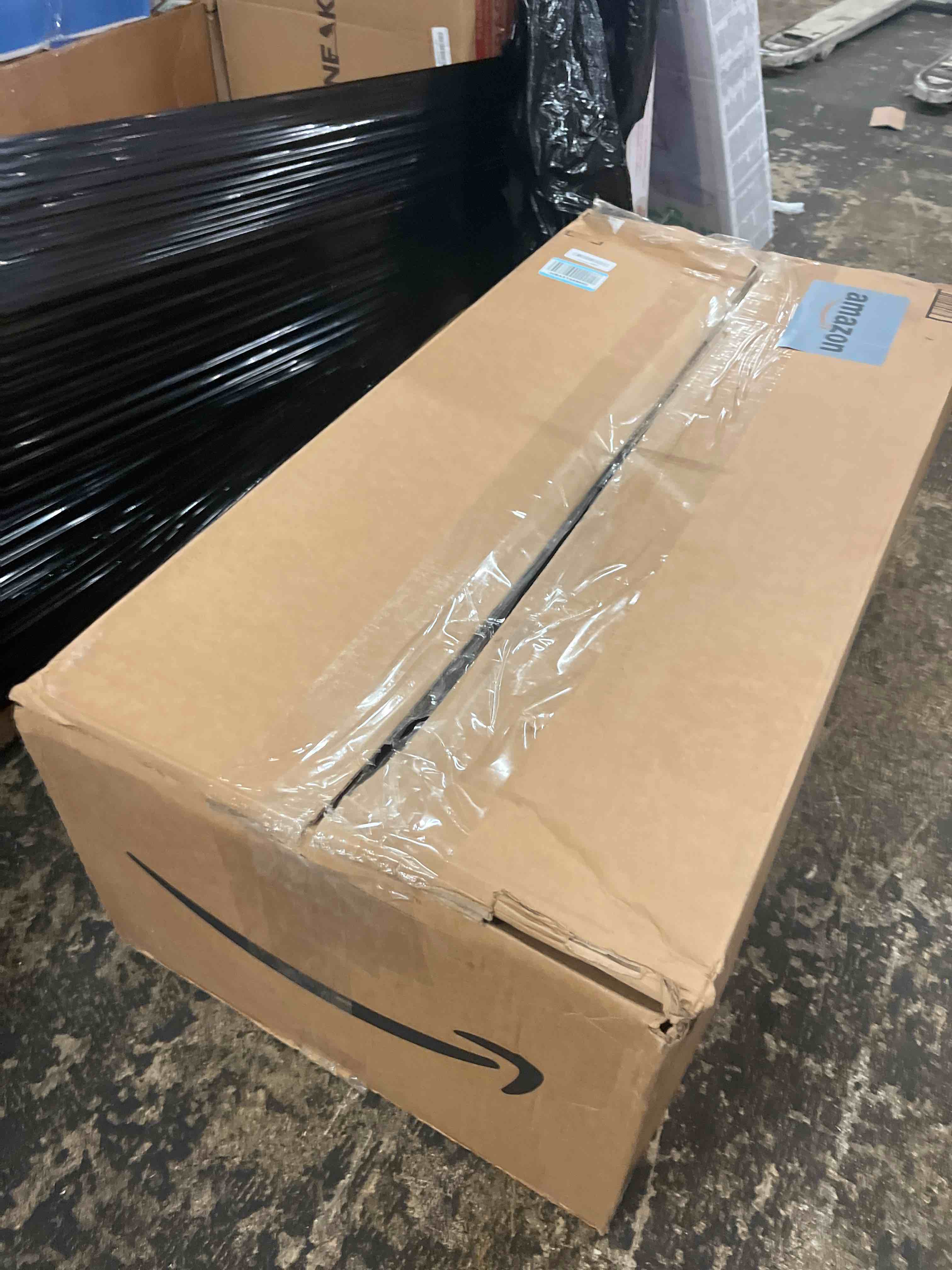 https://s3.amazonaws.com/lotting-images-prod/phillipi/BLU4402661_1752248837512.jpeg