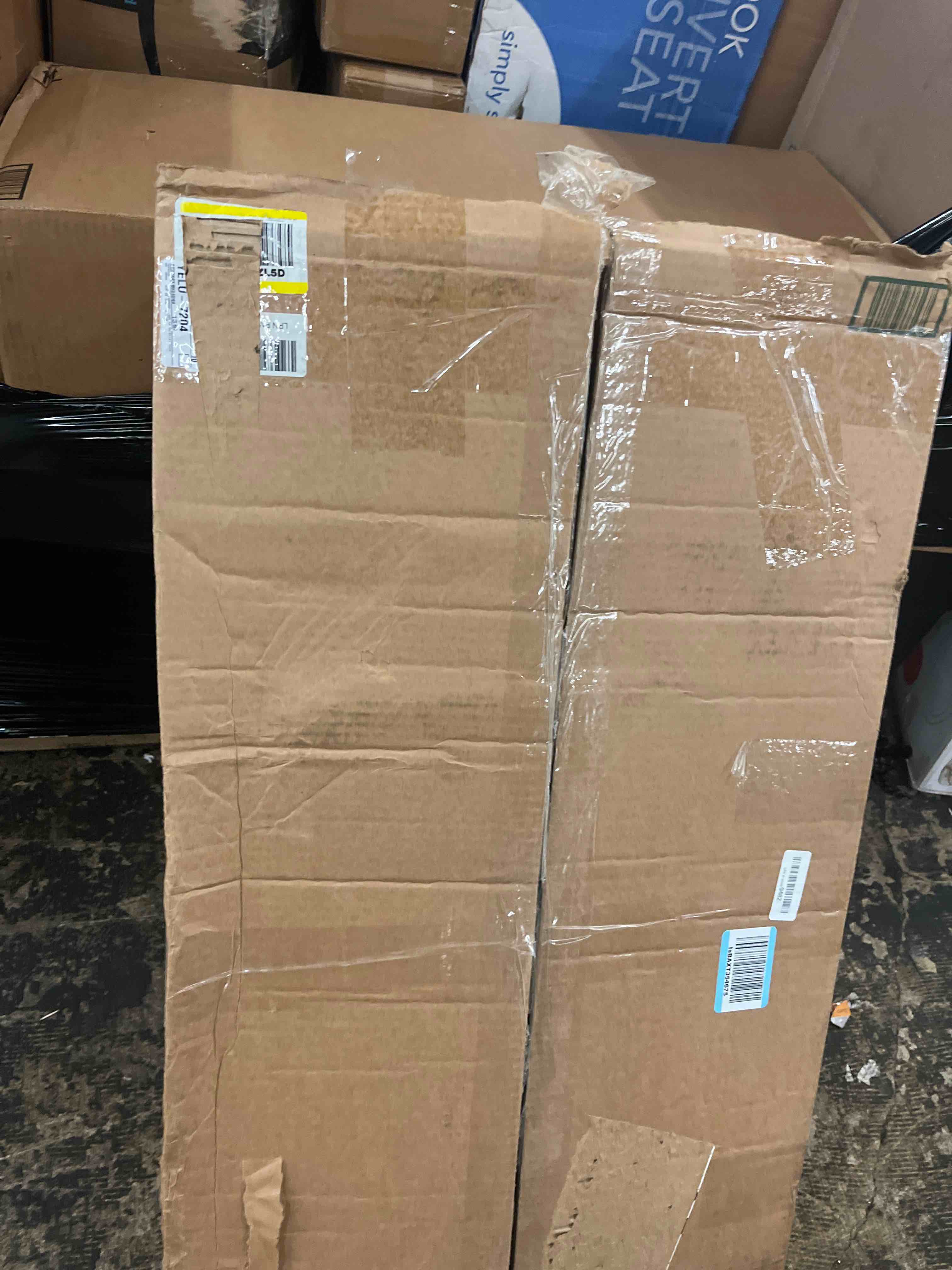 https://s3.amazonaws.com/lotting-images-prod/phillipi/BLU4402663_1752248719477.jpeg