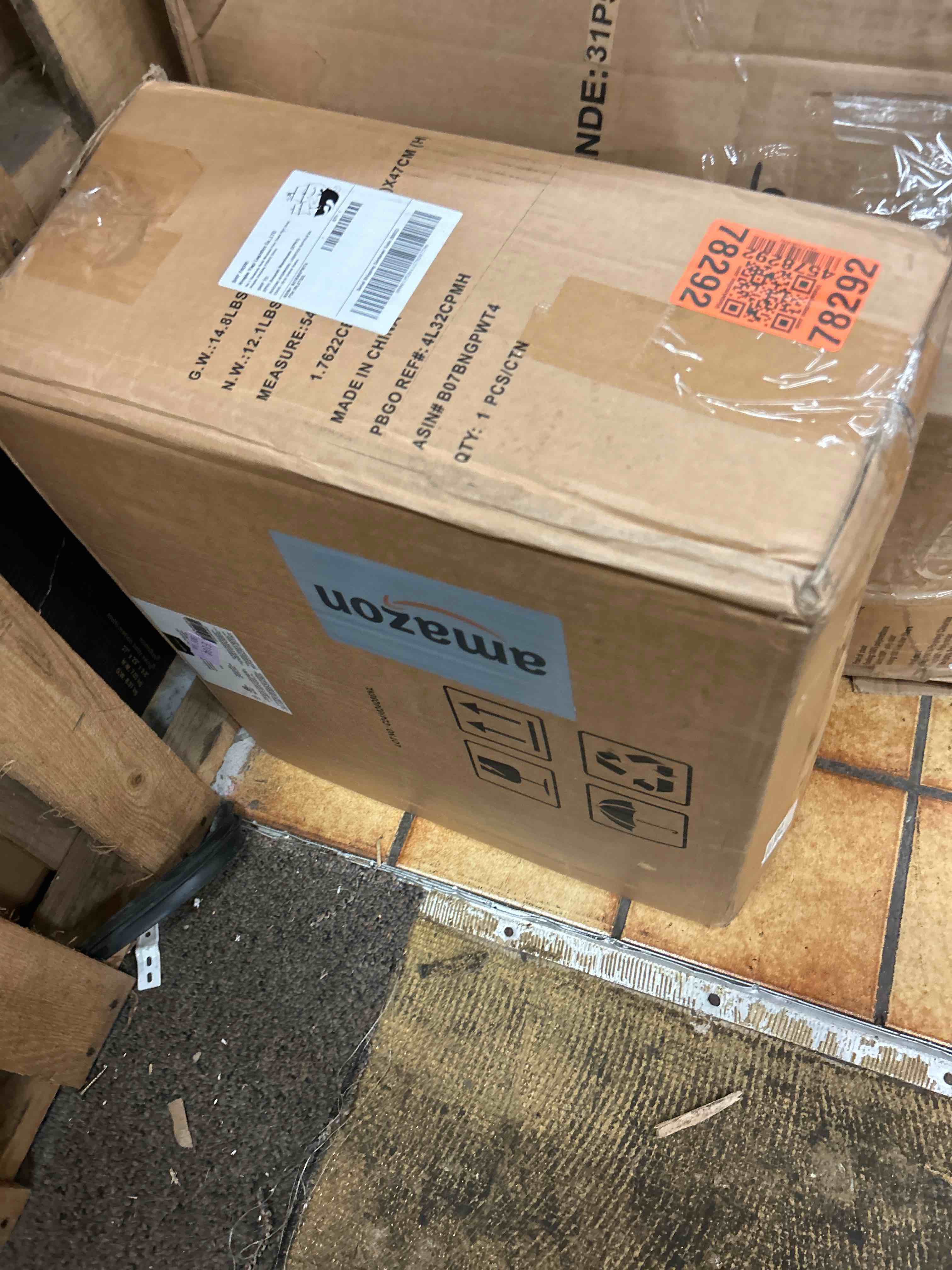 https://s3.amazonaws.com/lotting-images-prod/phillipi/BLU4402714_1752250118262.jpeg