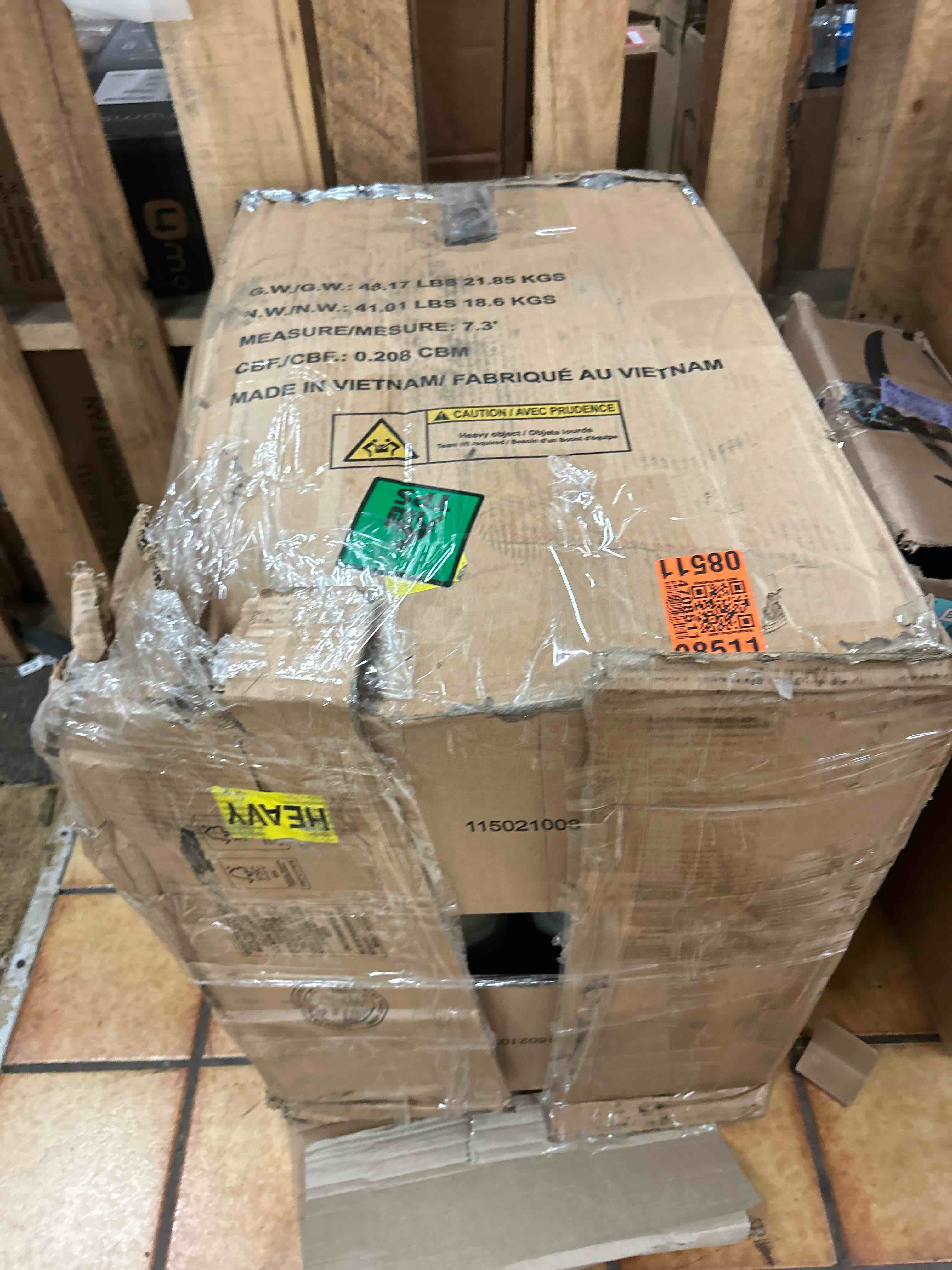 https://s3.amazonaws.com/lotting-images-prod/phillipi/BLU4402717_1752249572593.jpeg