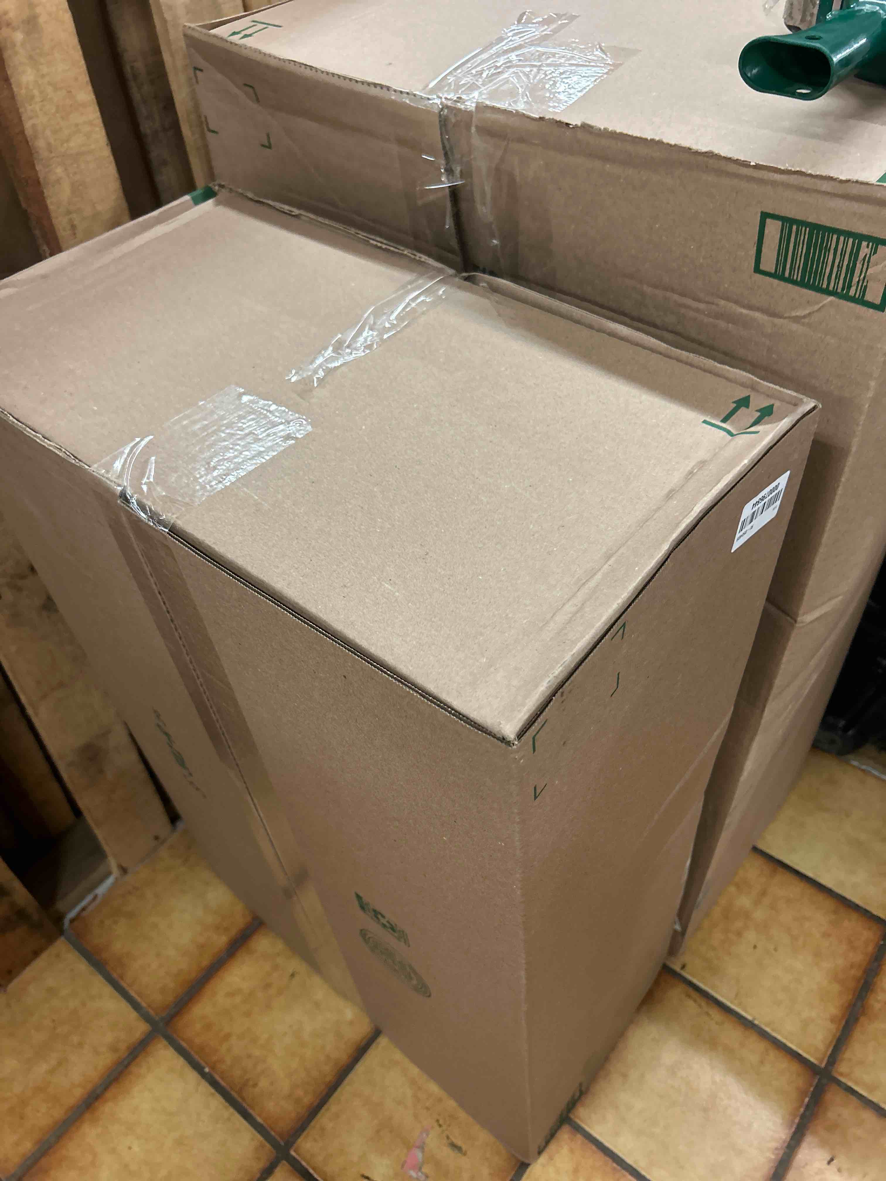 https://s3.amazonaws.com/lotting-images-prod/phillipi/BLU4402720_1752248545934.jpeg