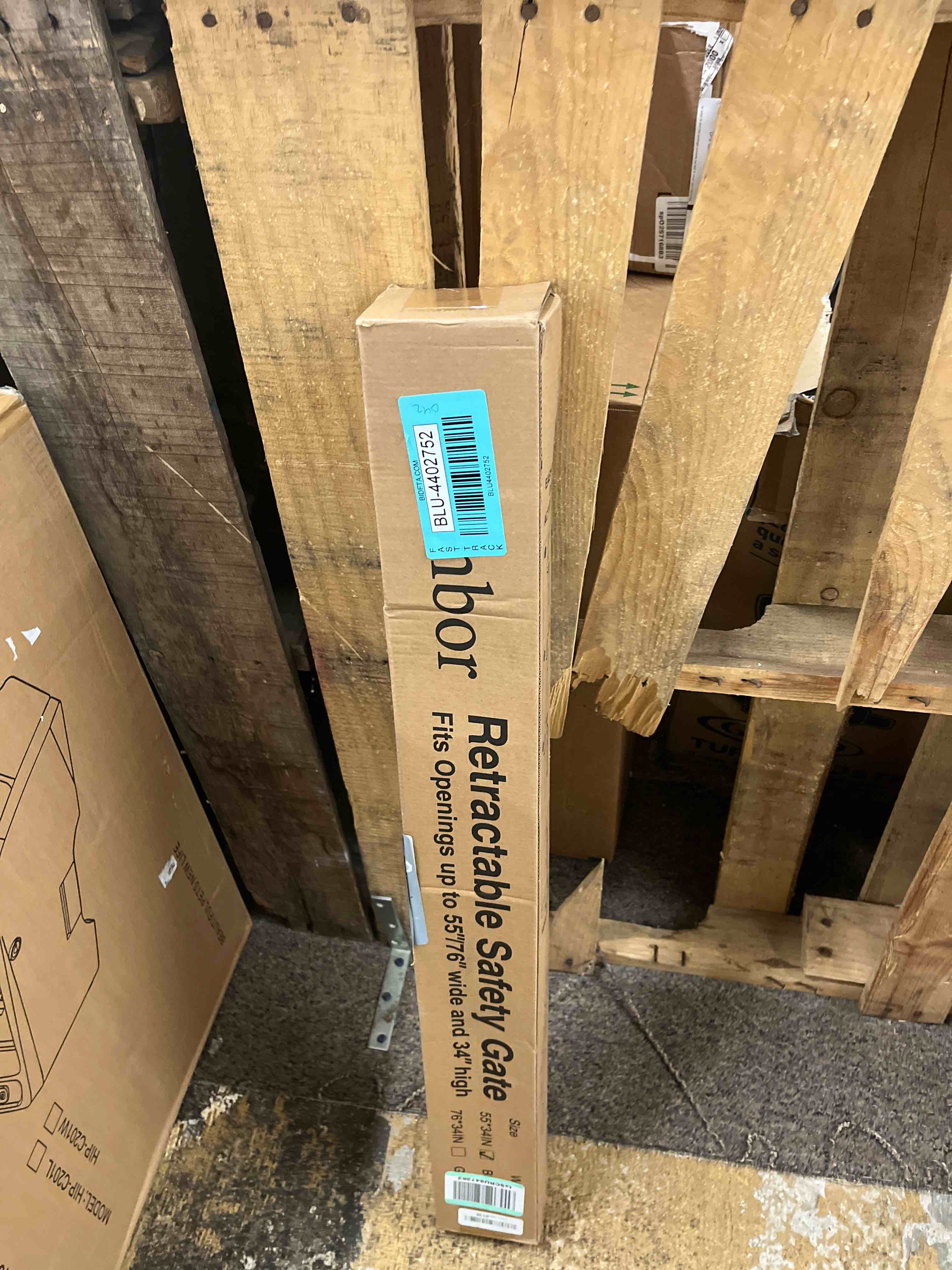 https://s3.amazonaws.com/lotting-images-prod/phillipi/BLU4402752_1752257795383.jpeg