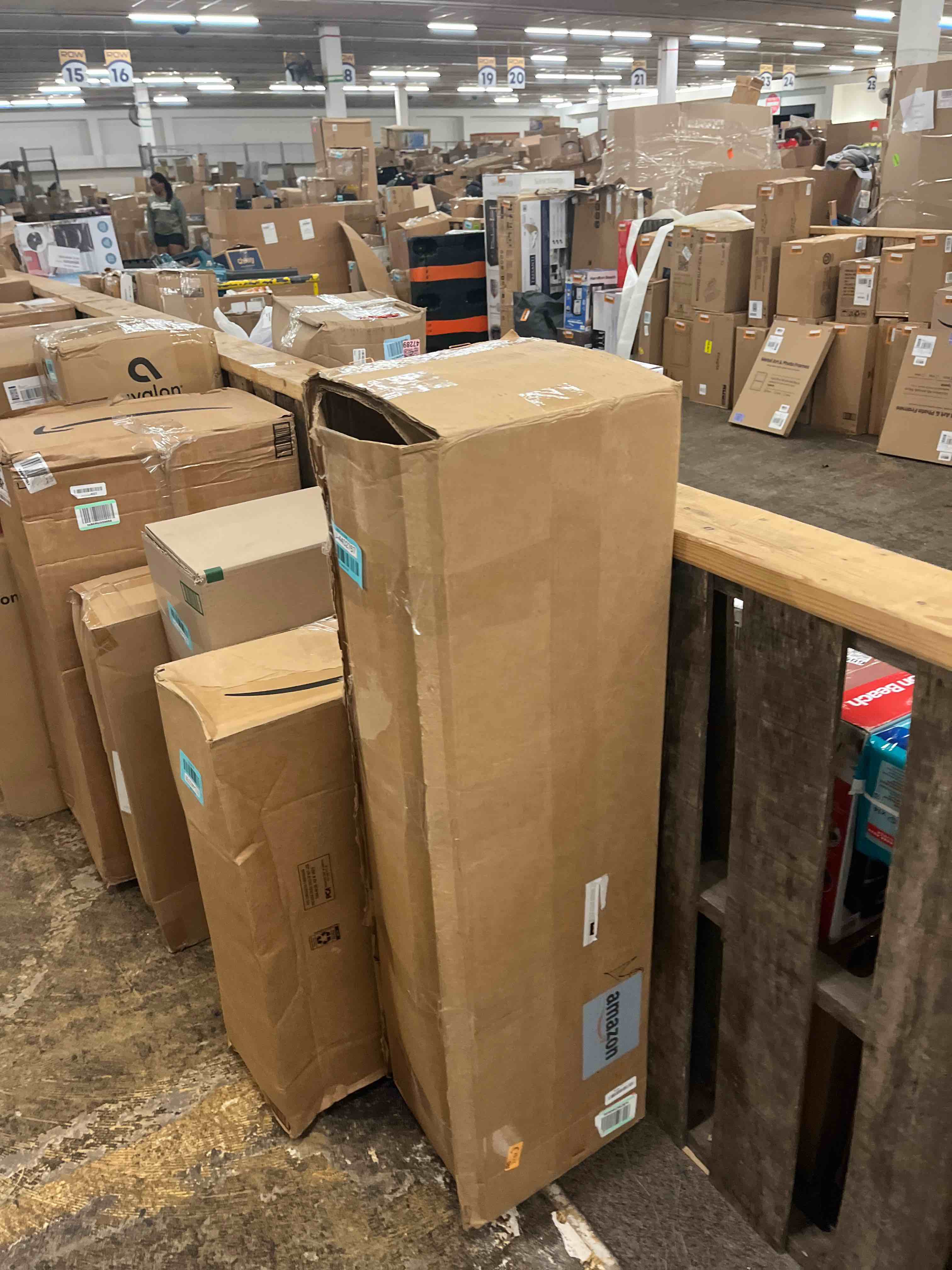 https://s3.amazonaws.com/lotting-images-prod/phillipi/BLU4402767_1752255354563.jpeg