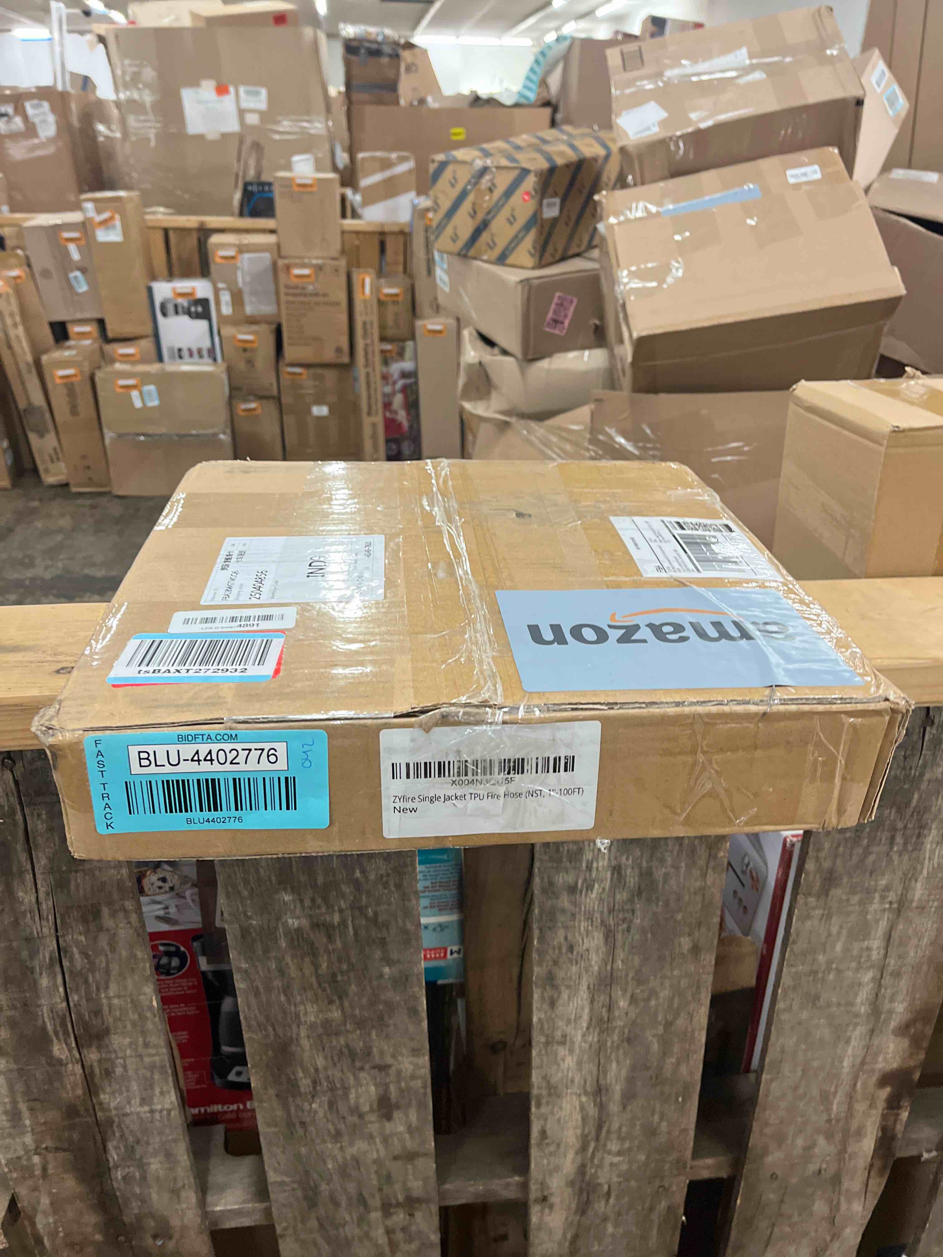 https://s3.amazonaws.com/lotting-images-prod/phillipi/BLU4402776_1752253530165.jpeg