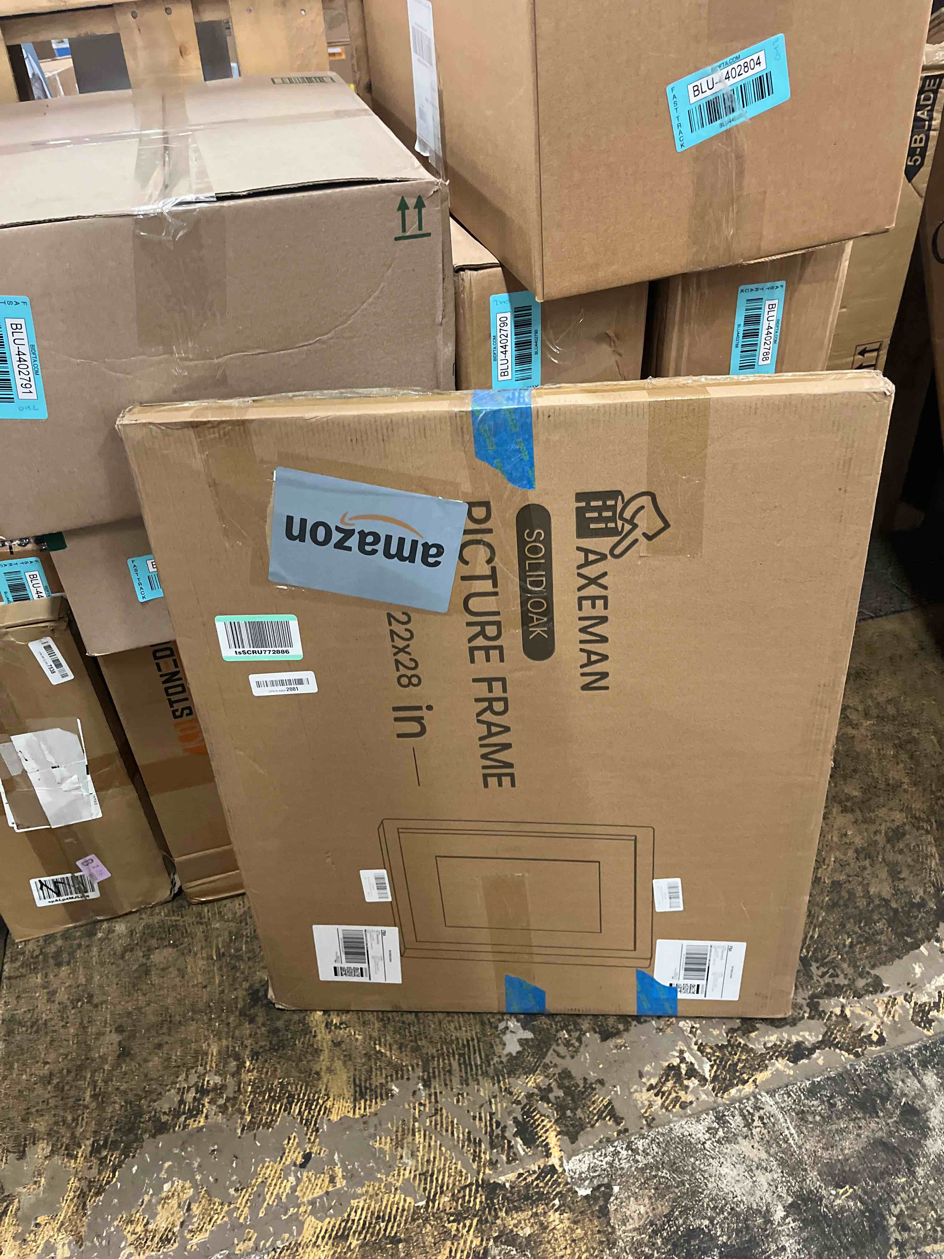https://s3.amazonaws.com/lotting-images-prod/phillipi/BLU4402780_1752253154888.jpeg