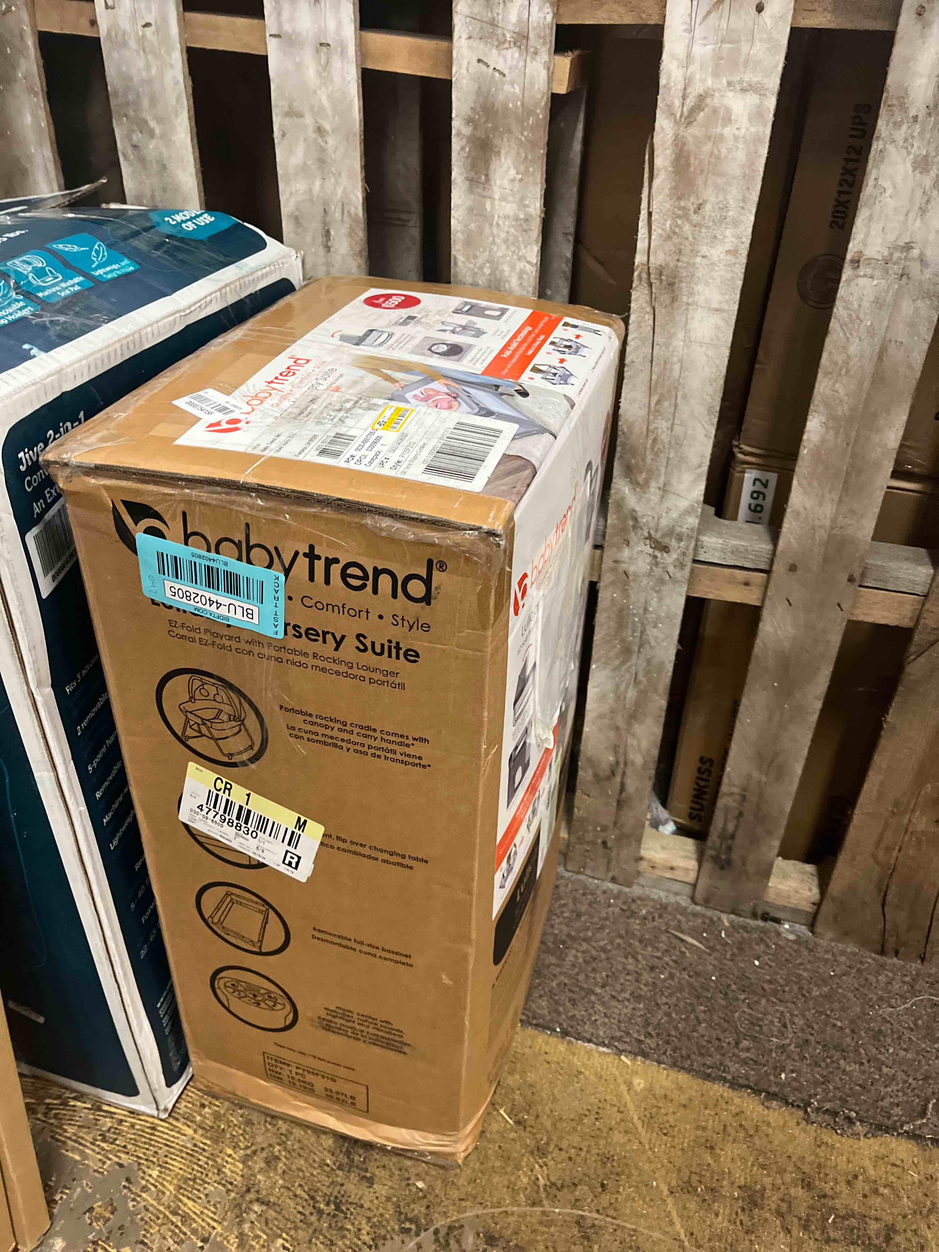https://s3.amazonaws.com/lotting-images-prod/phillipi/BLU4402805_1752248701493.jpeg