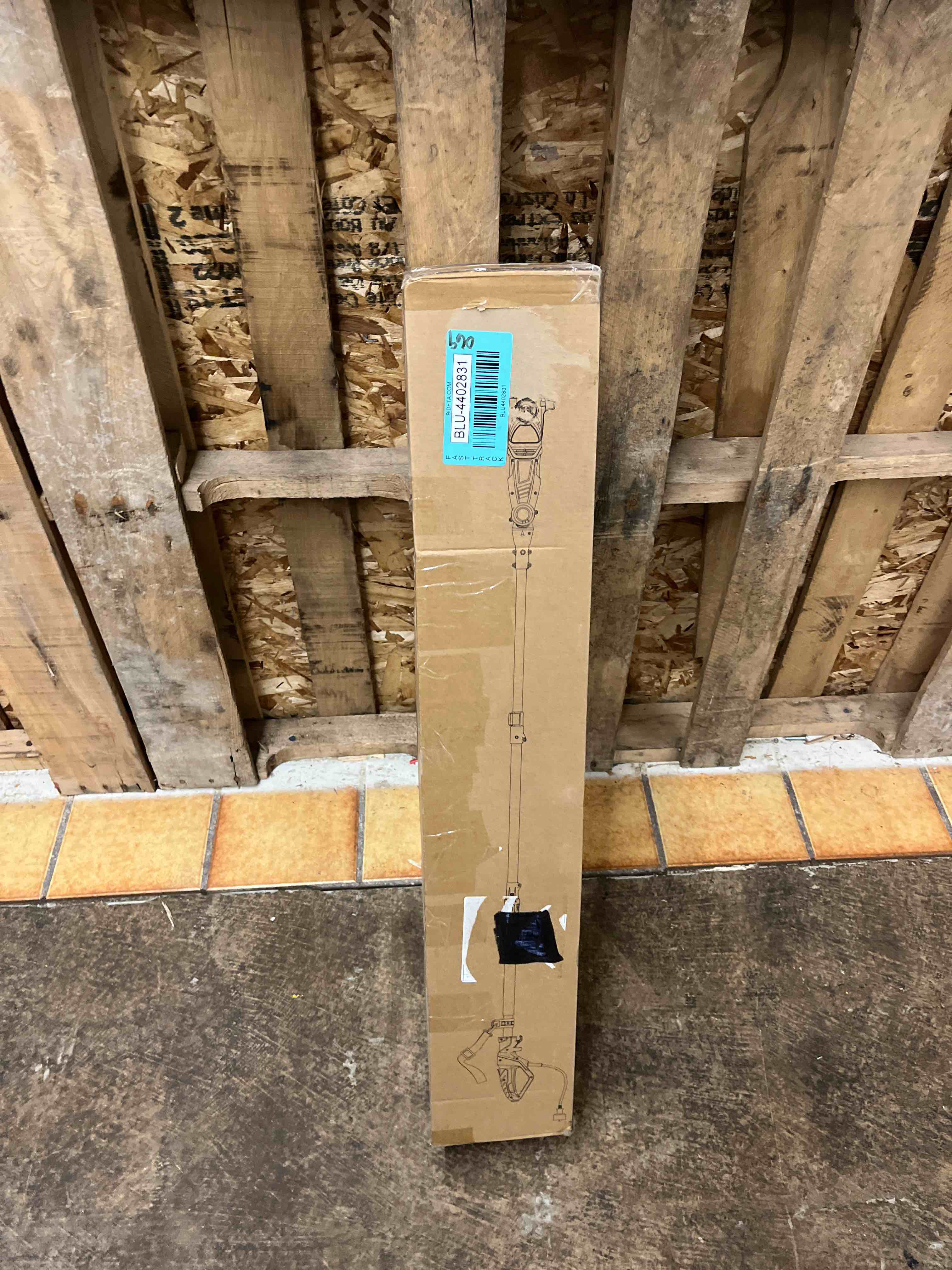 https://s3.amazonaws.com/lotting-images-prod/phillipi/BLU4402831_1752620384852.jpeg