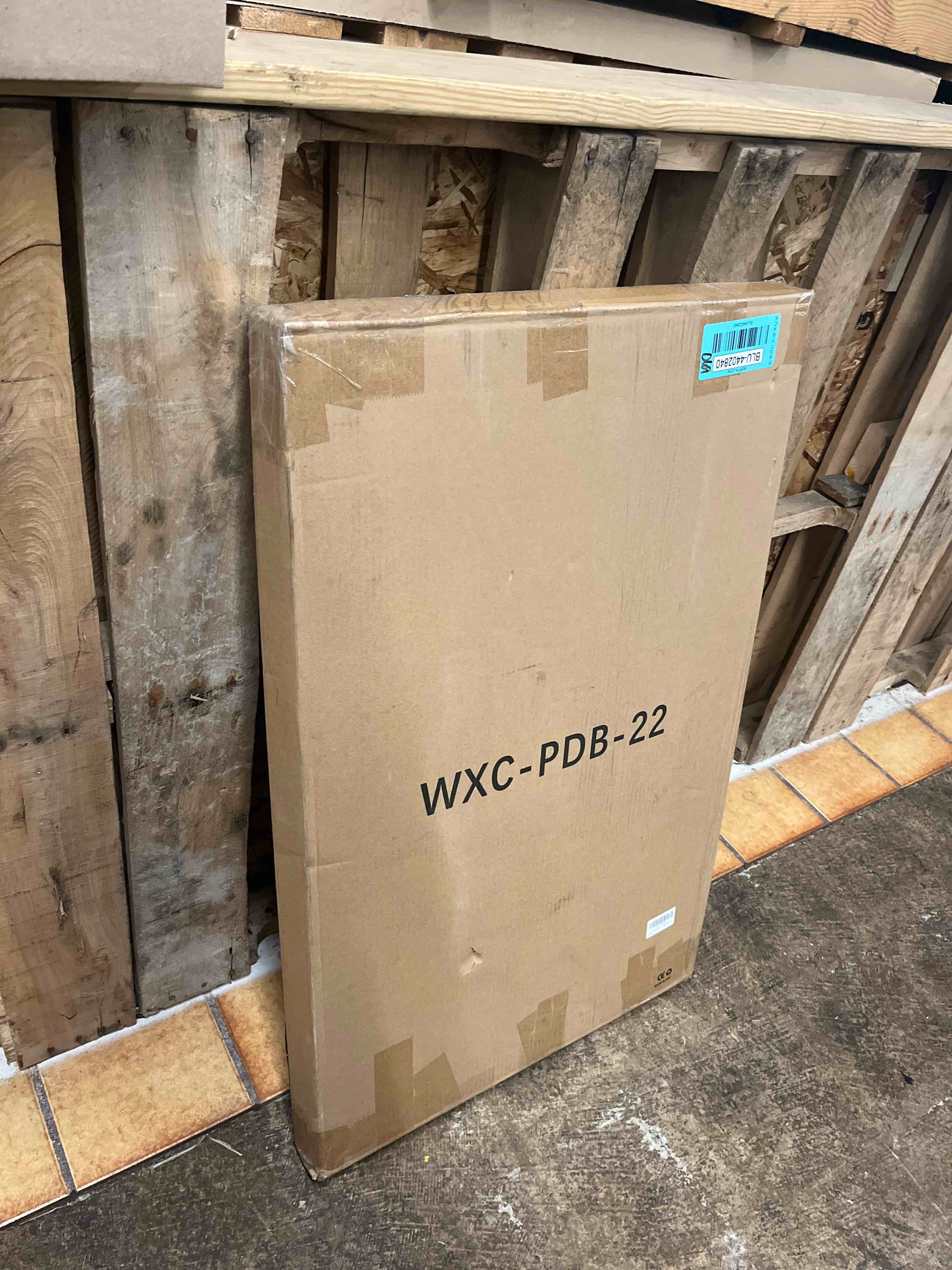 https://s3.amazonaws.com/lotting-images-prod/phillipi/BLU4402840_1752619257731.jpeg