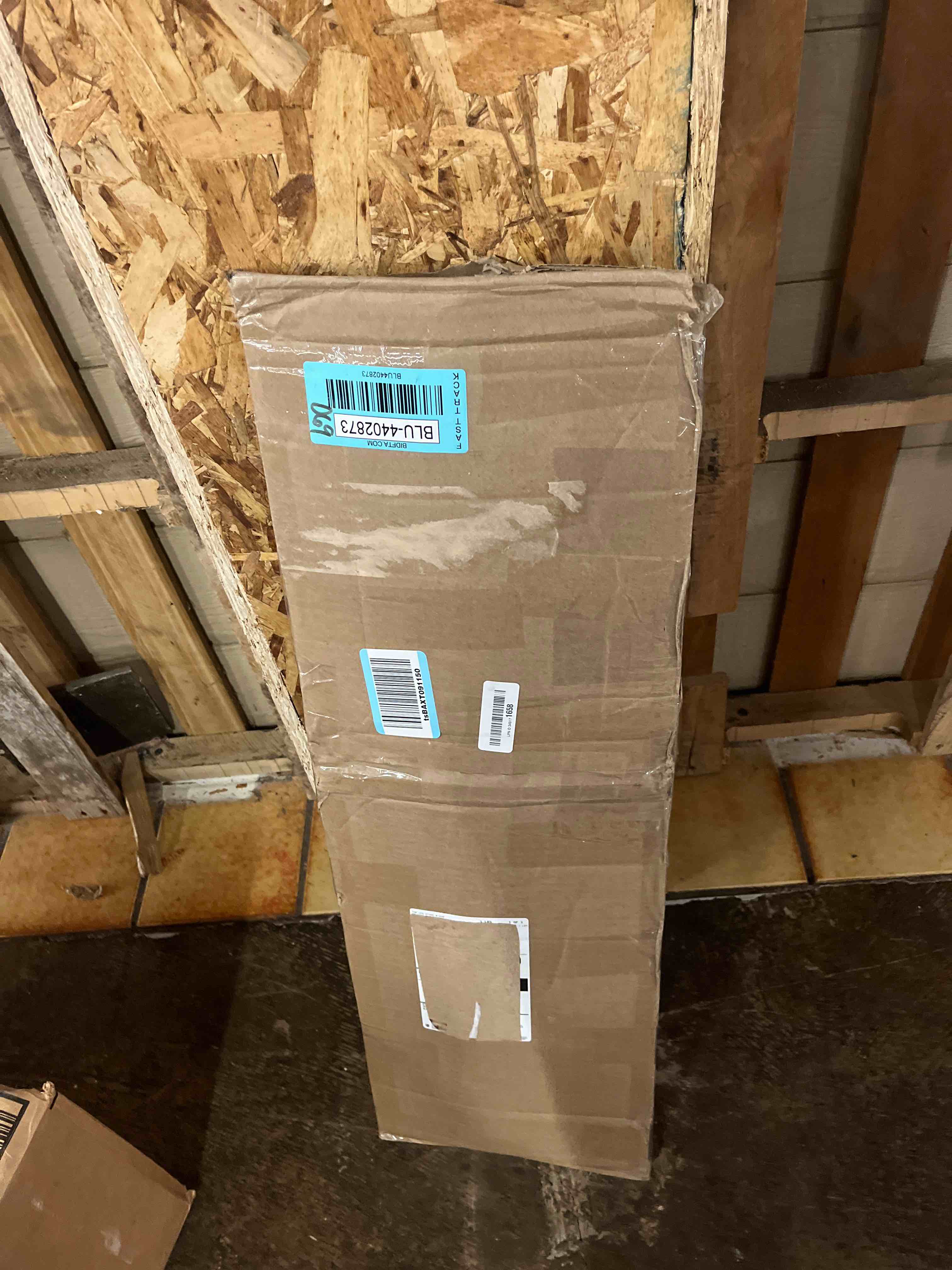 https://s3.amazonaws.com/lotting-images-prod/phillipi/BLU4402873_1752615088891.jpeg