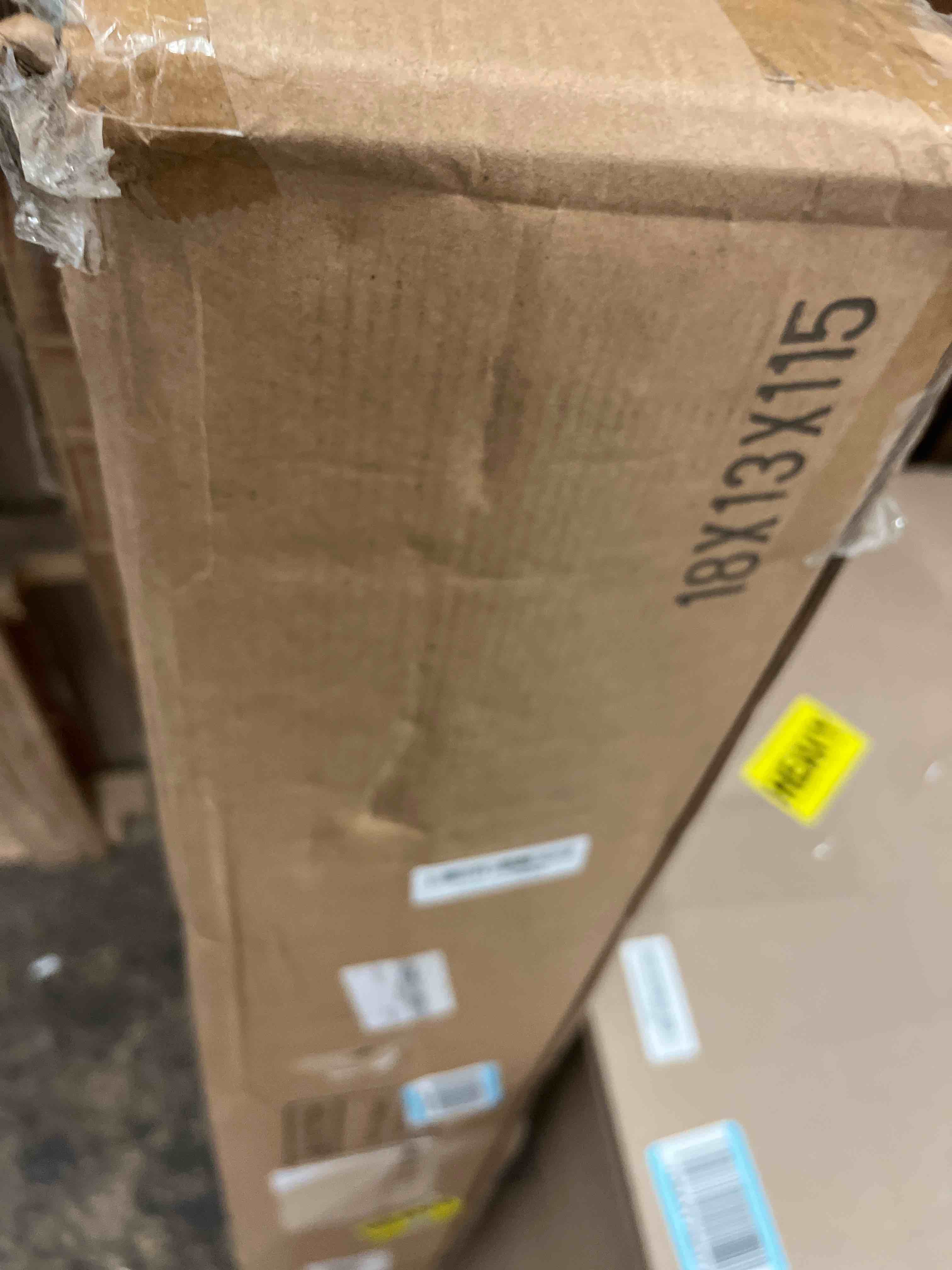 https://s3.amazonaws.com/lotting-images-prod/phillipi/BLU4402908_1752618447996.jpeg