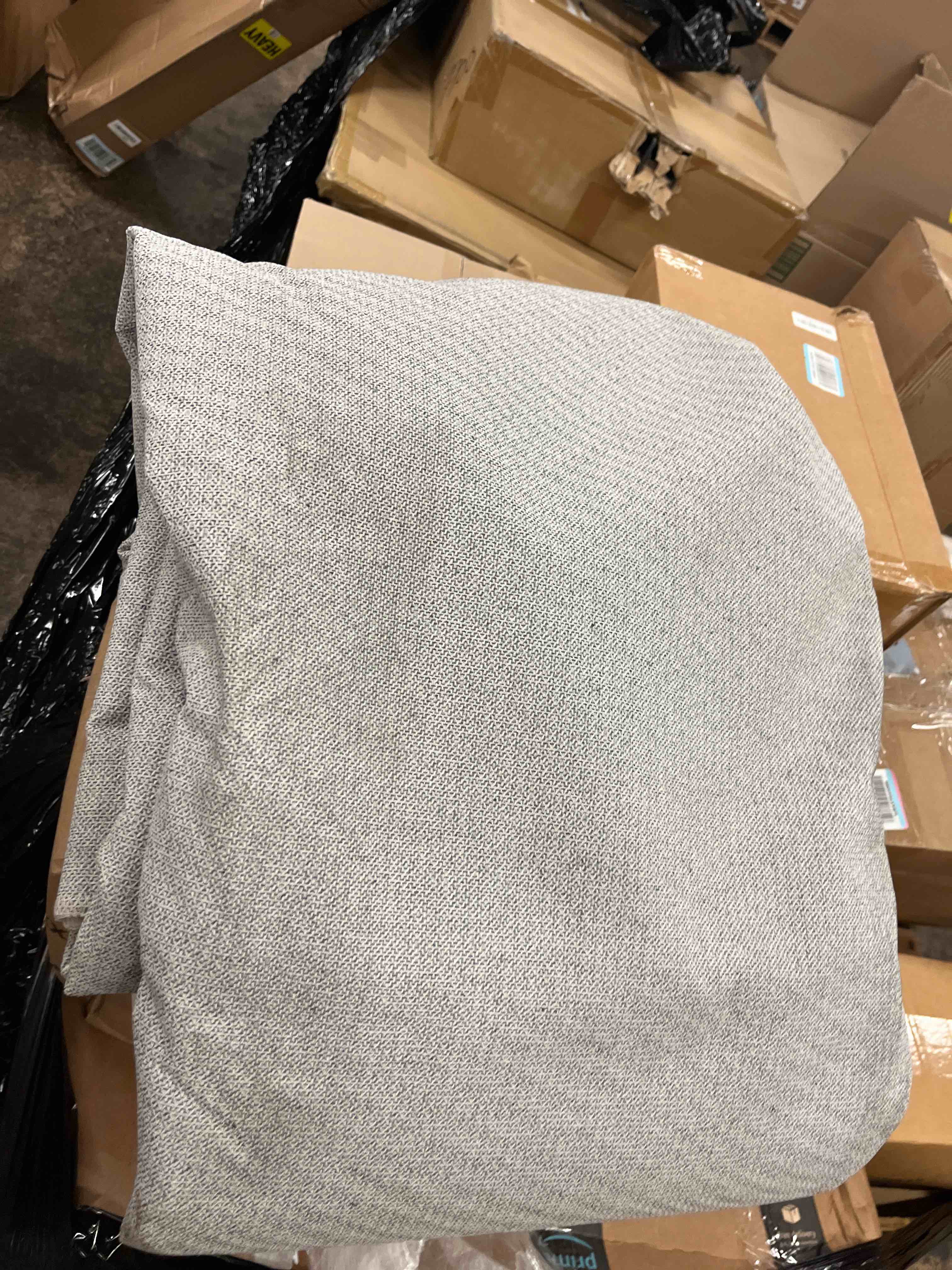 https://s3.amazonaws.com/lotting-images-prod/phillipi/BLU4402916_1752617287837.jpeg