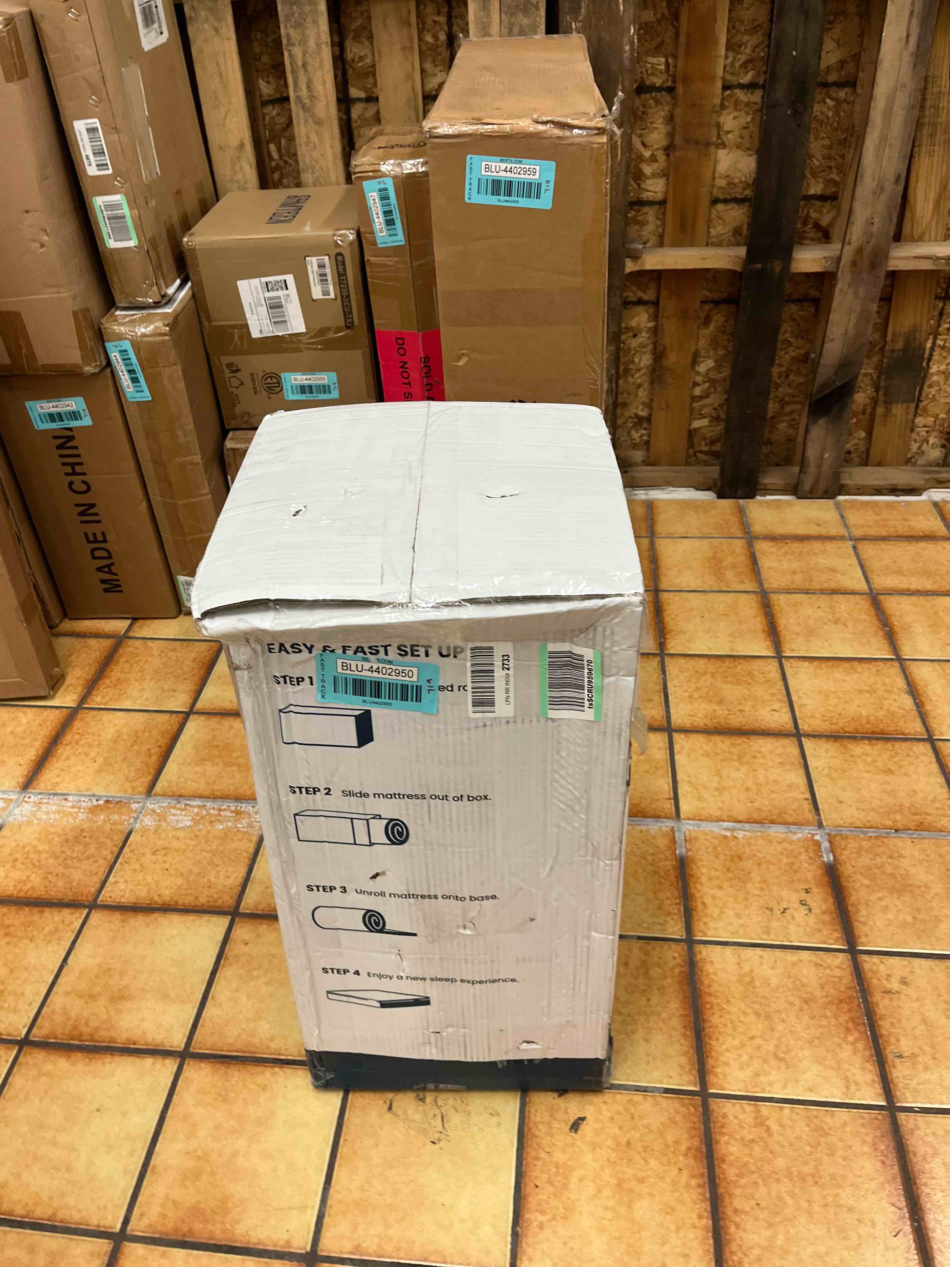 https://s3.amazonaws.com/lotting-images-prod/phillipi/BLU4402950_1747775463755.jpeg