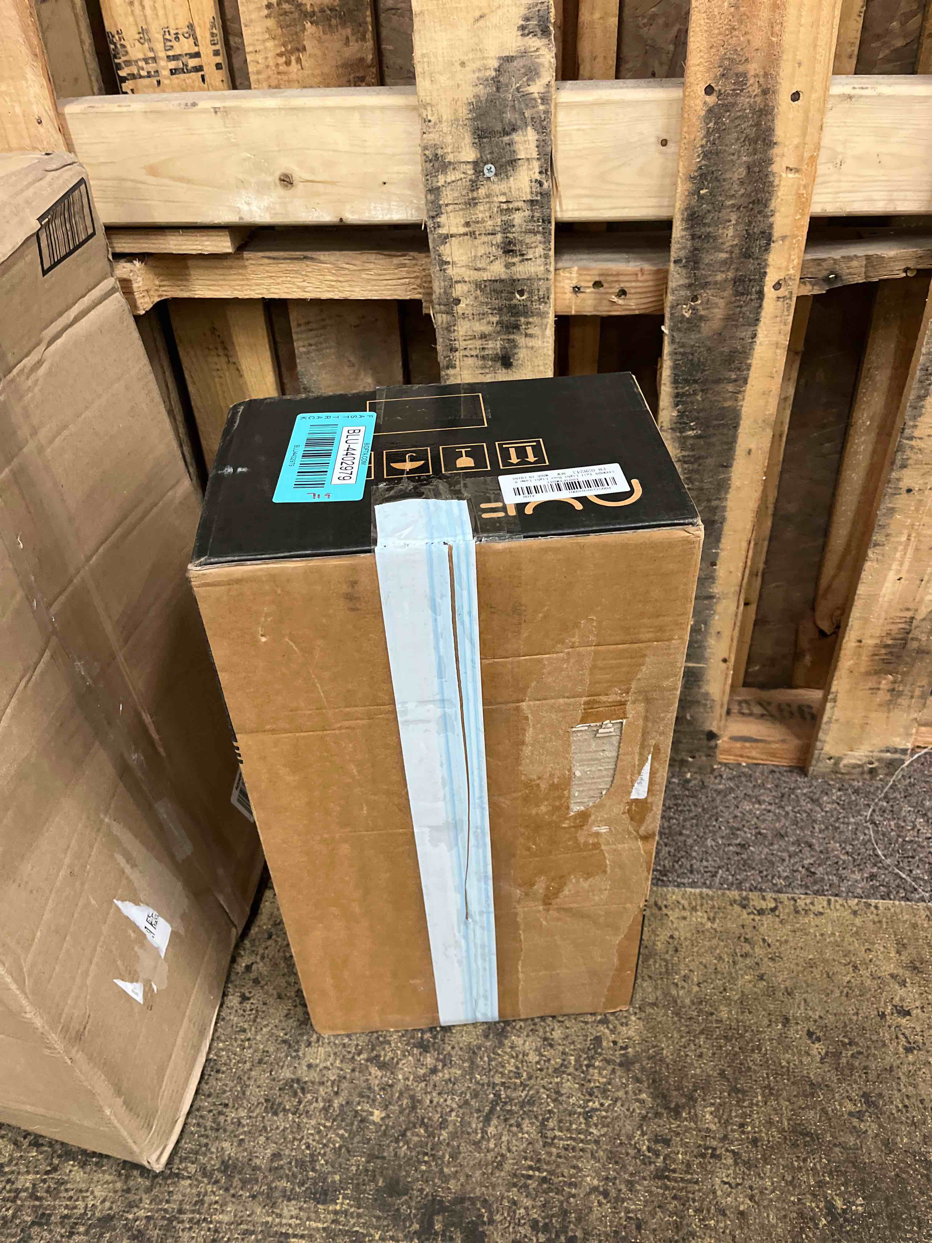https://s3.amazonaws.com/lotting-images-prod/phillipi/BLU4402979_1747772660102.jpeg