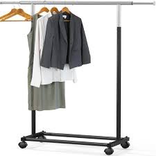 https://s3.amazonaws.com/lotting-images-prod/phillipi/BLU4402981_1747772160703.jpeg