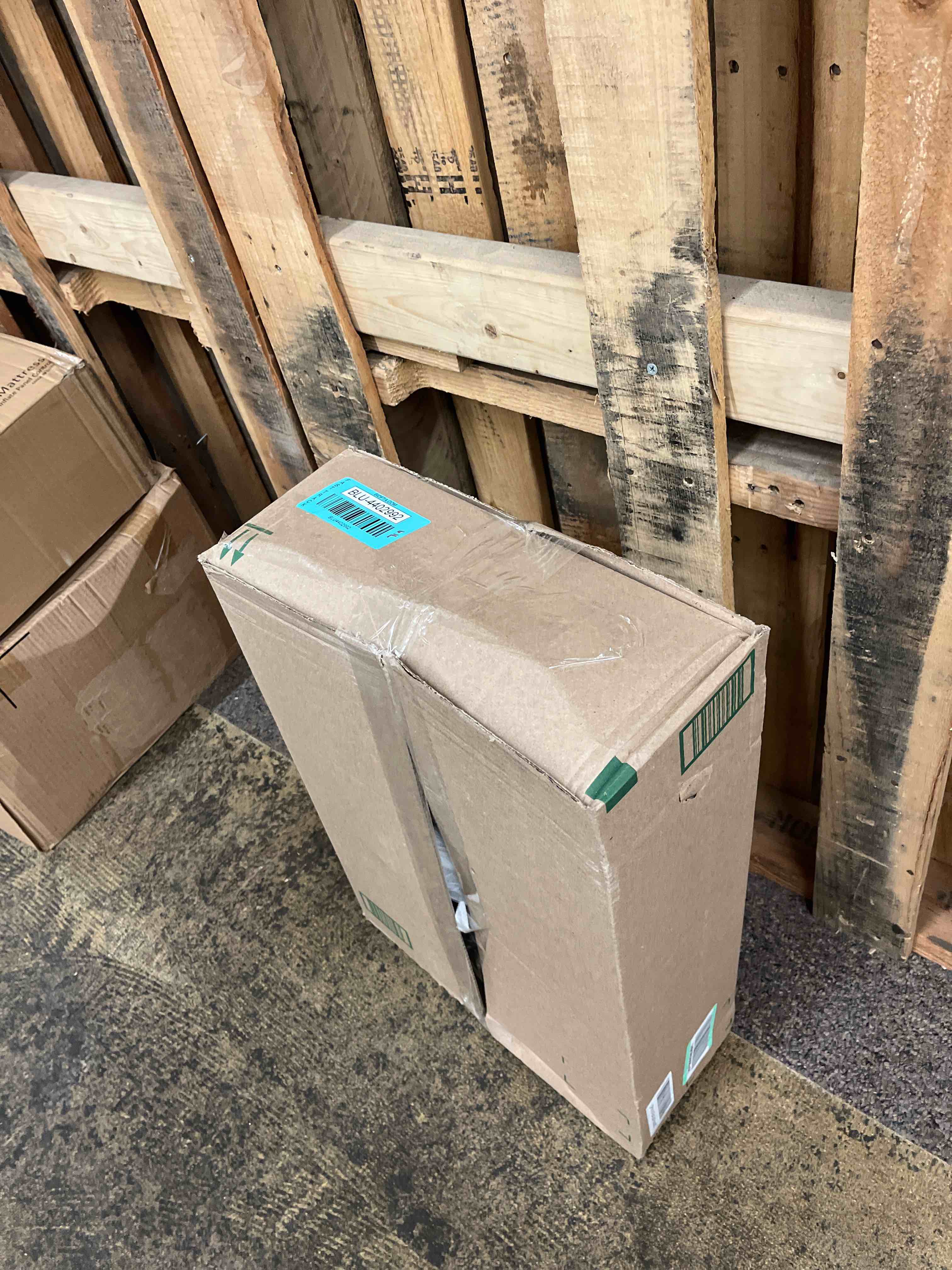 https://s3.amazonaws.com/lotting-images-prod/phillipi/BLU4402984_1747771732467.jpeg