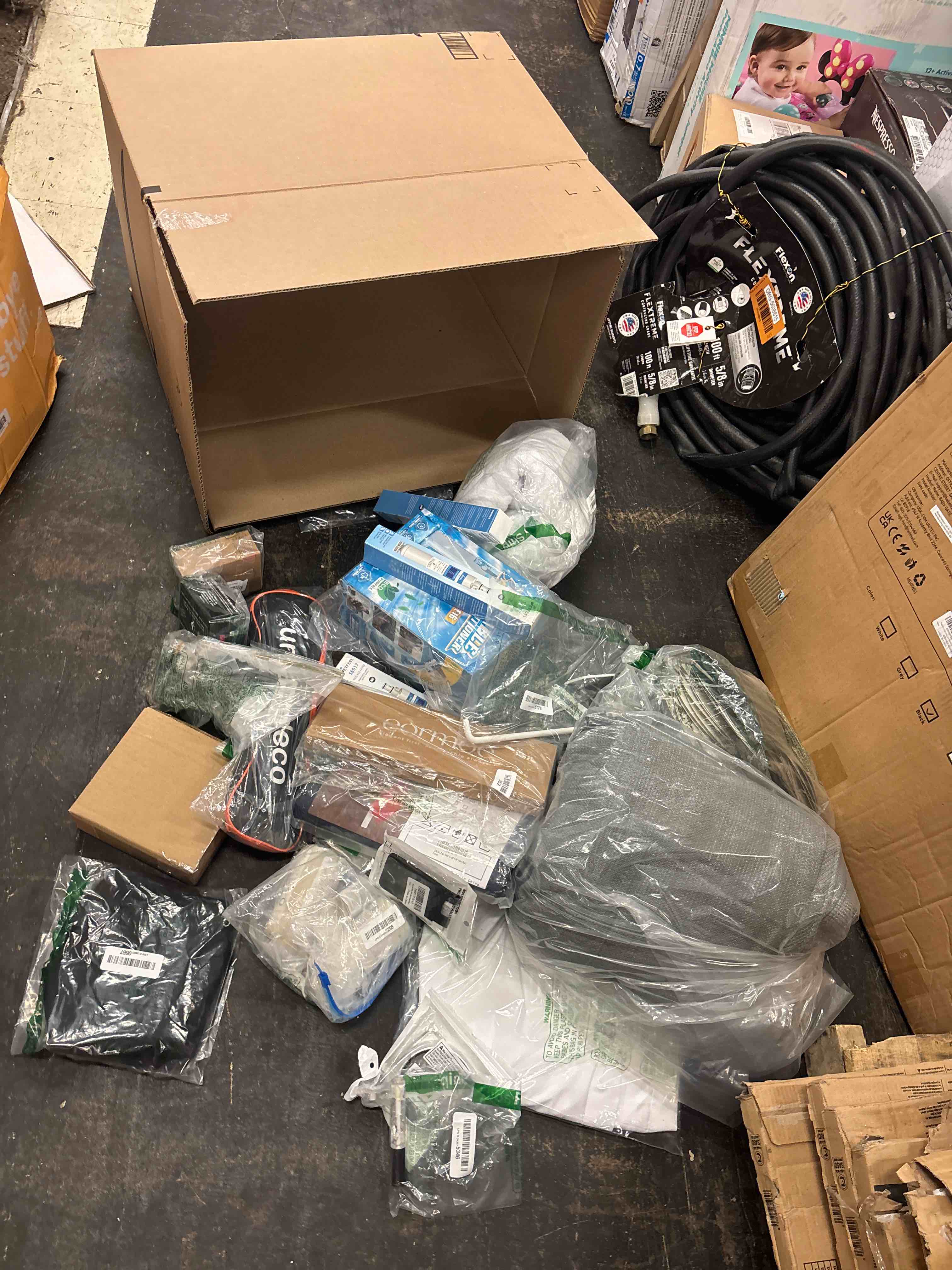https://s3.amazonaws.com/lotting-images-prod/phillipi/BLU4403948_1753371056329.jpeg