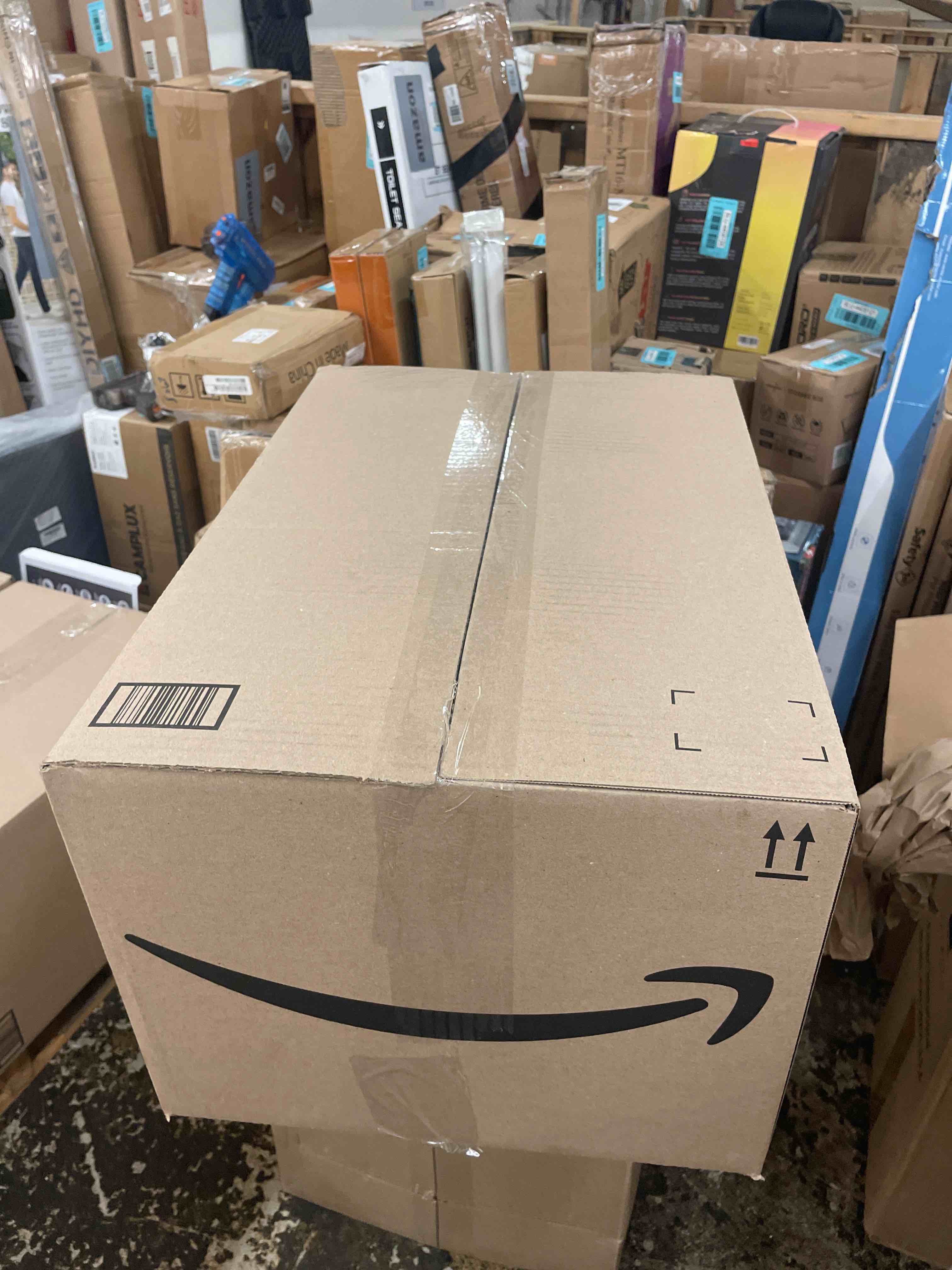 https://s3.amazonaws.com/lotting-images-prod/phillipi/BLU4404203_1752651885101.jpeg