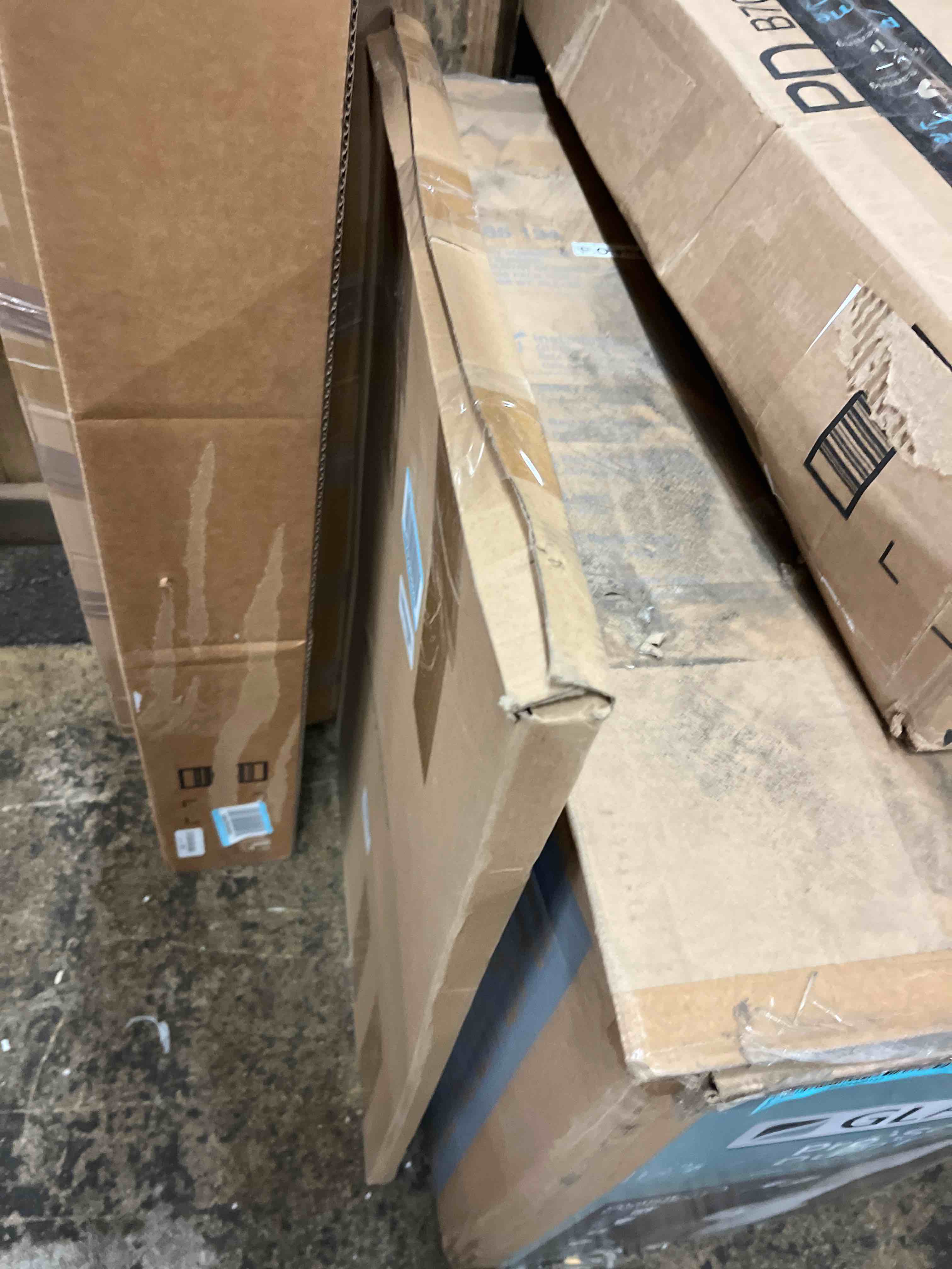 https://s3.amazonaws.com/lotting-images-prod/phillipi/BLU4405927_1749745647743.jpeg
