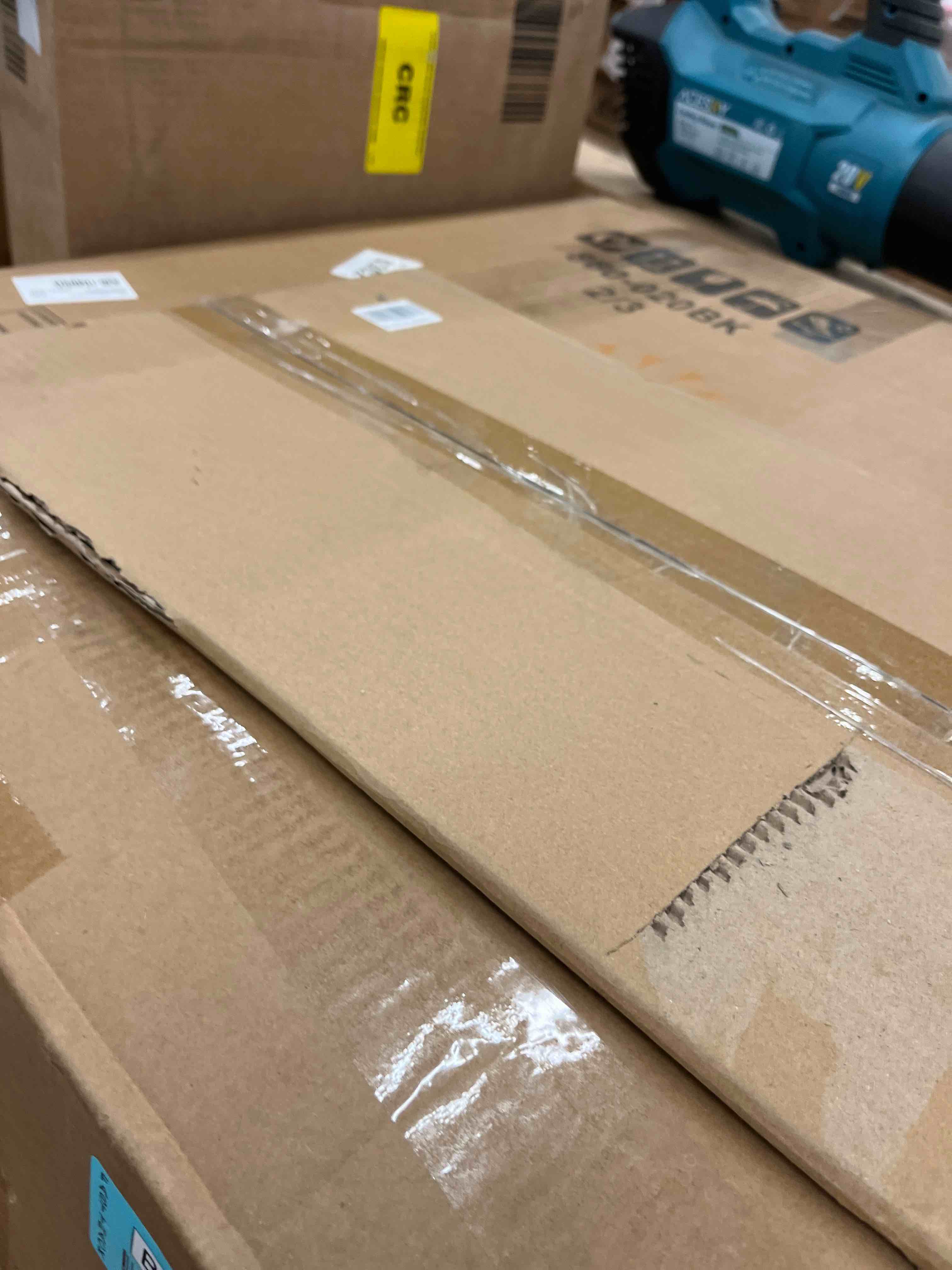 https://s3.amazonaws.com/lotting-images-prod/phillipi/BLU4405941_1746045938838.jpeg