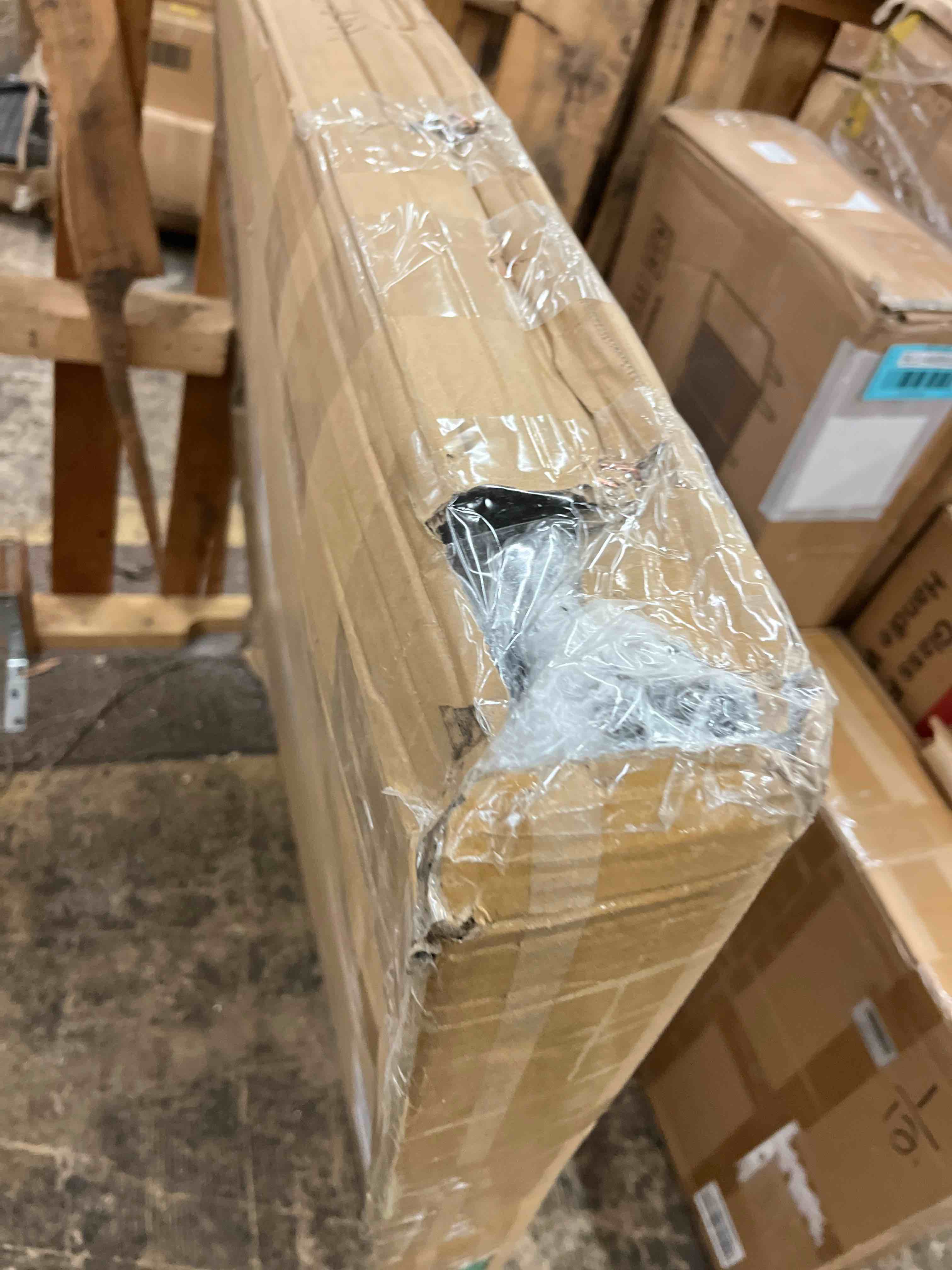 https://s3.amazonaws.com/lotting-images-prod/phillipi/BLU4405951_1746046823228.jpeg