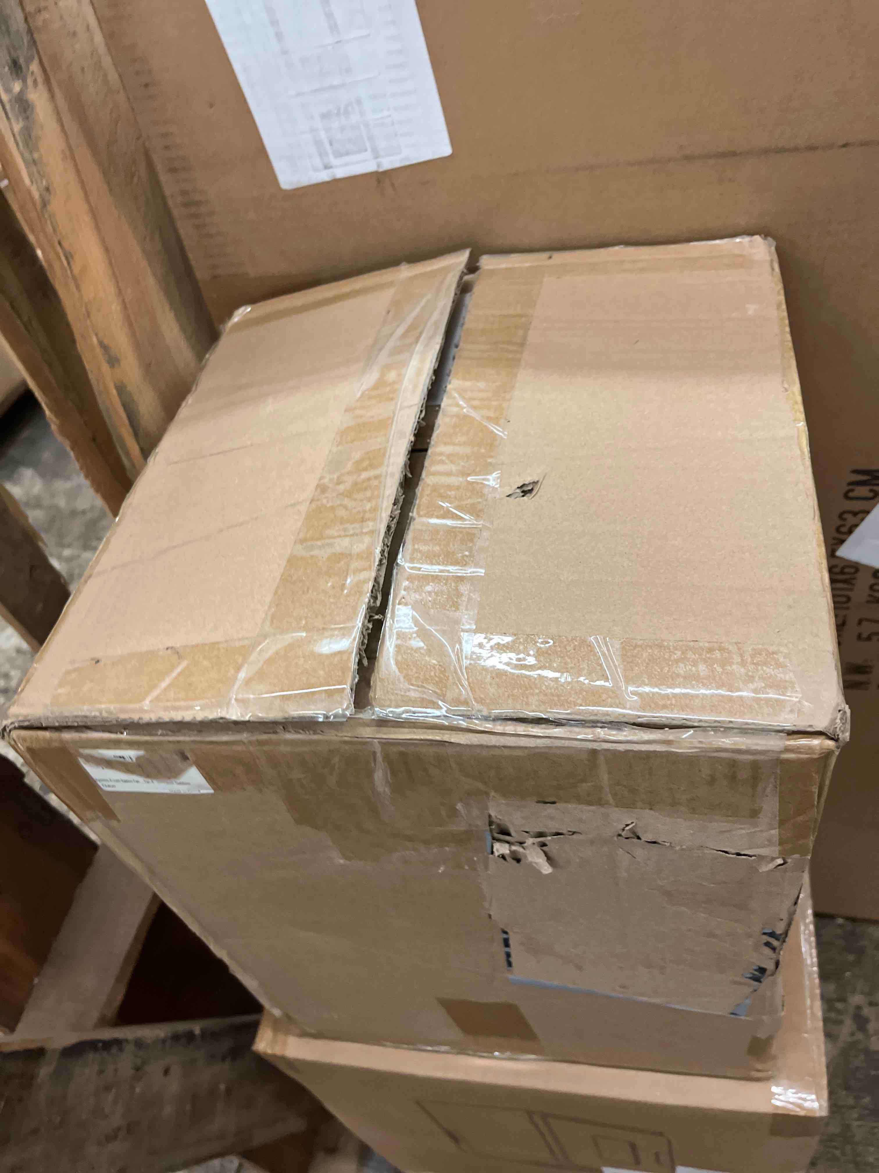 https://s3.amazonaws.com/lotting-images-prod/phillipi/BLU4405998_1746048880158.jpeg