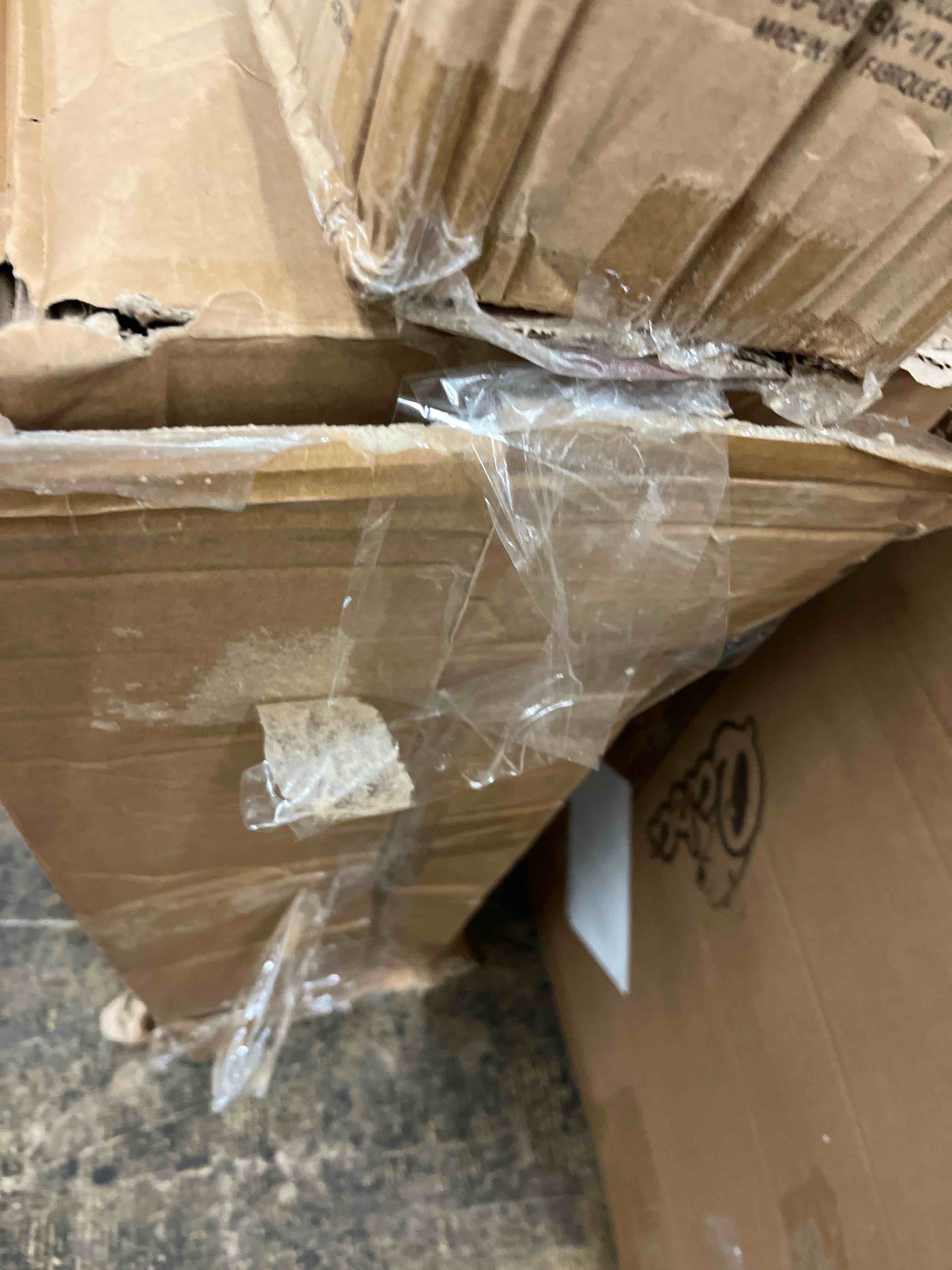 https://s3.amazonaws.com/lotting-images-prod/phillipi/BLU4406014_1746044635561.jpeg