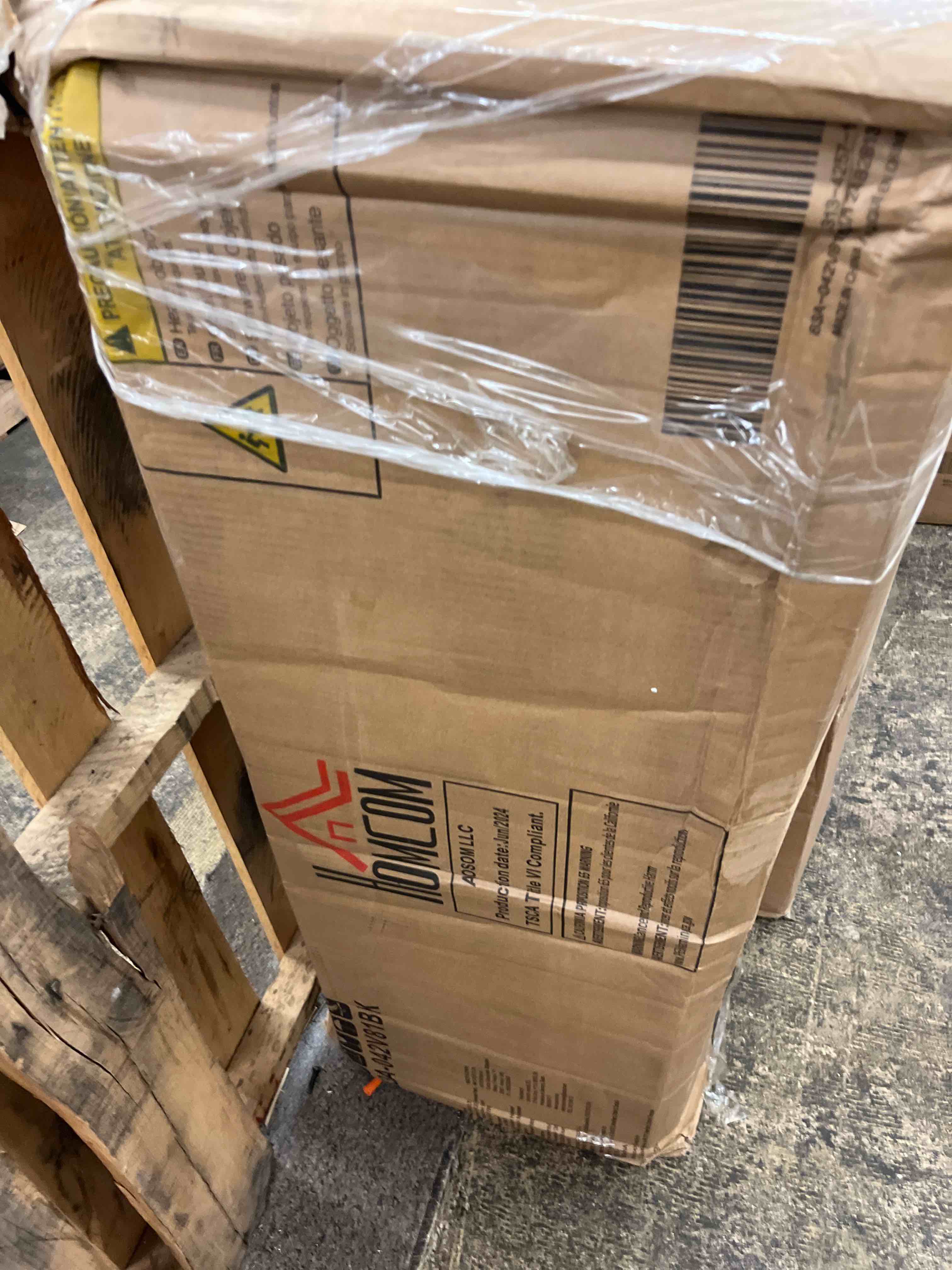 https://s3.amazonaws.com/lotting-images-prod/phillipi/BLU4406022_1746045288795.jpeg