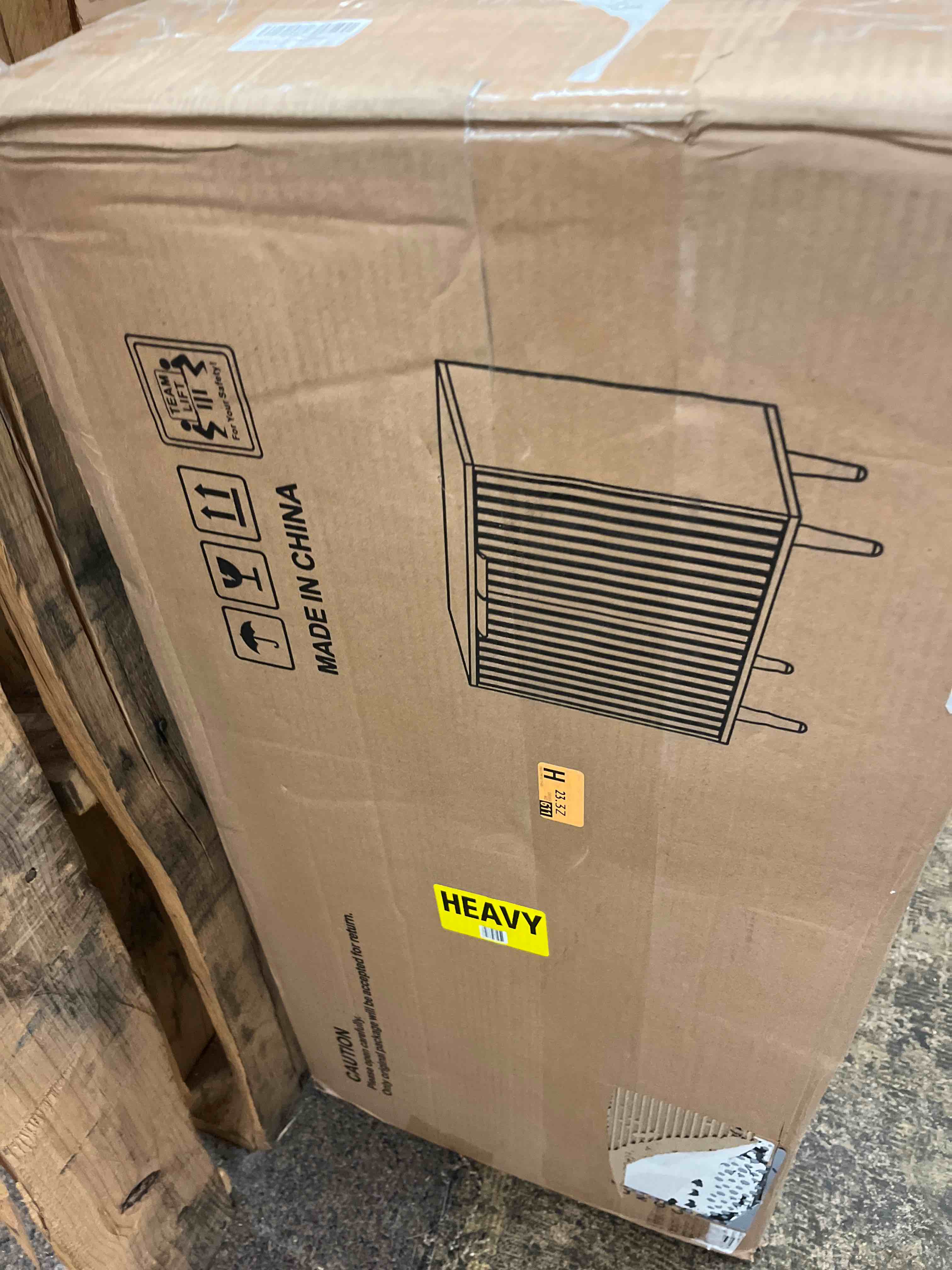 https://s3.amazonaws.com/lotting-images-prod/phillipi/BLU4406026_1746045606096.jpeg