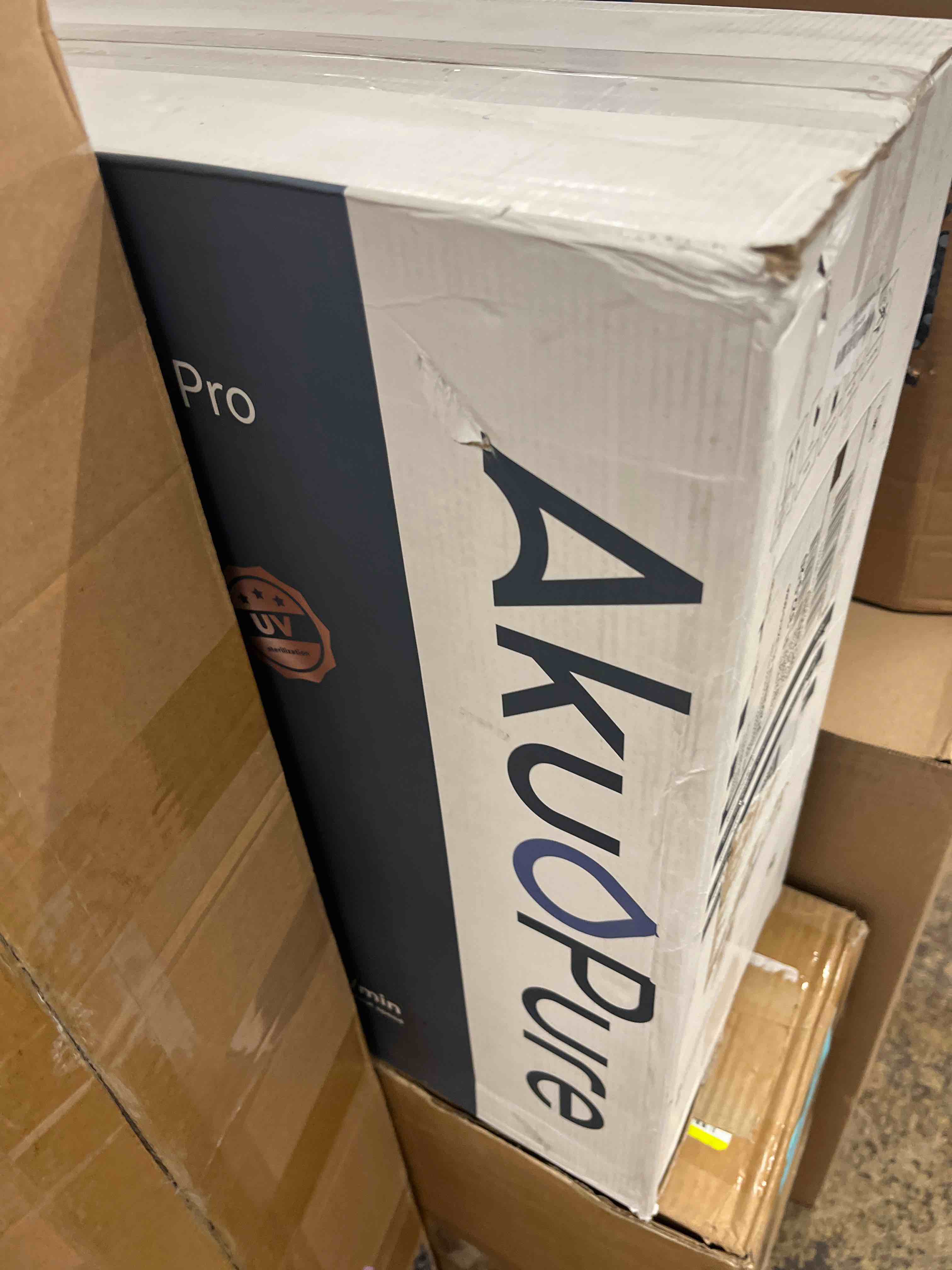 https://s3.amazonaws.com/lotting-images-prod/phillipi/BLU4406343_1746138321987.jpeg