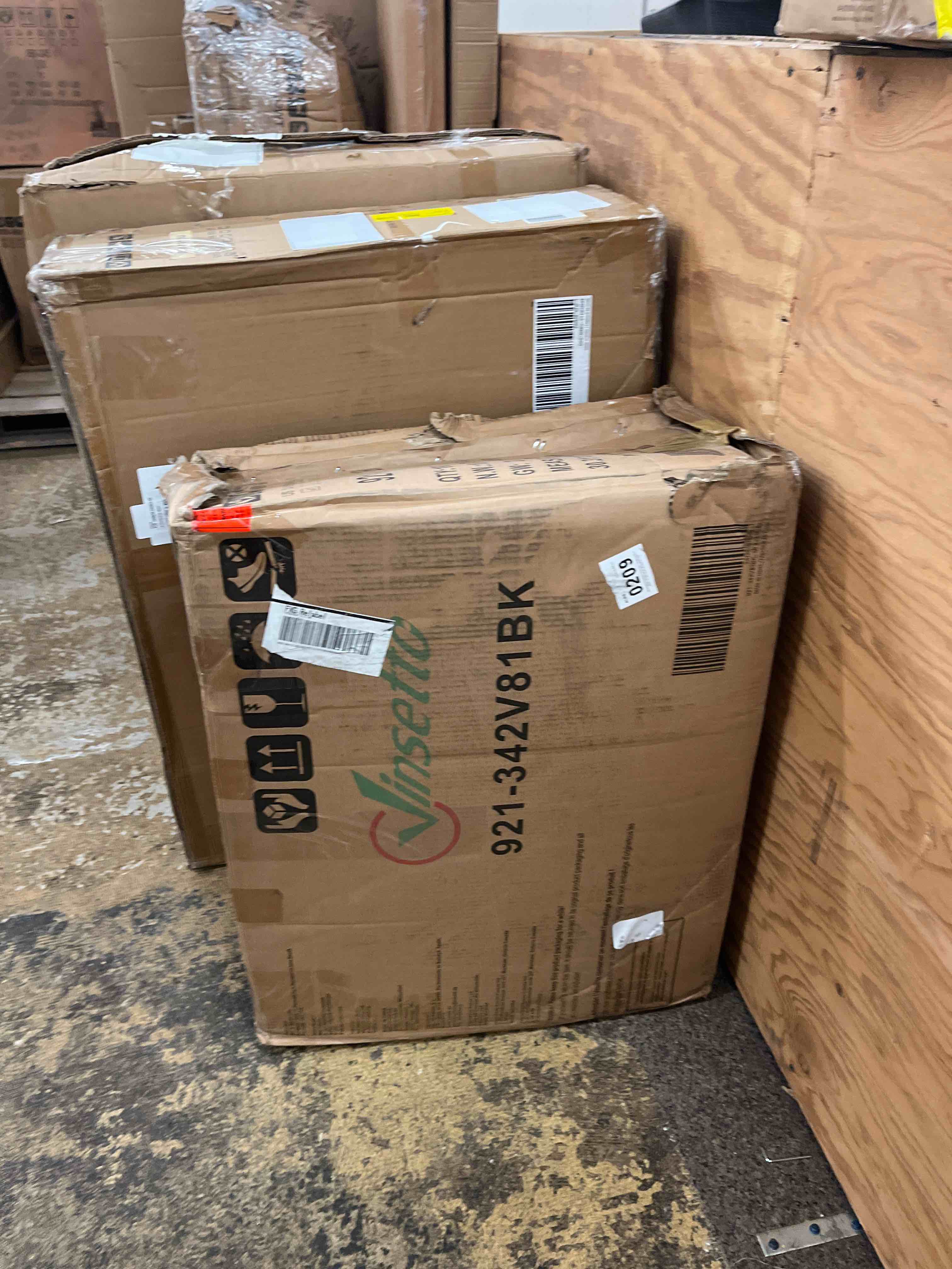 https://s3.amazonaws.com/lotting-images-prod/phillipi/BLU4406374_1746138442582.jpeg