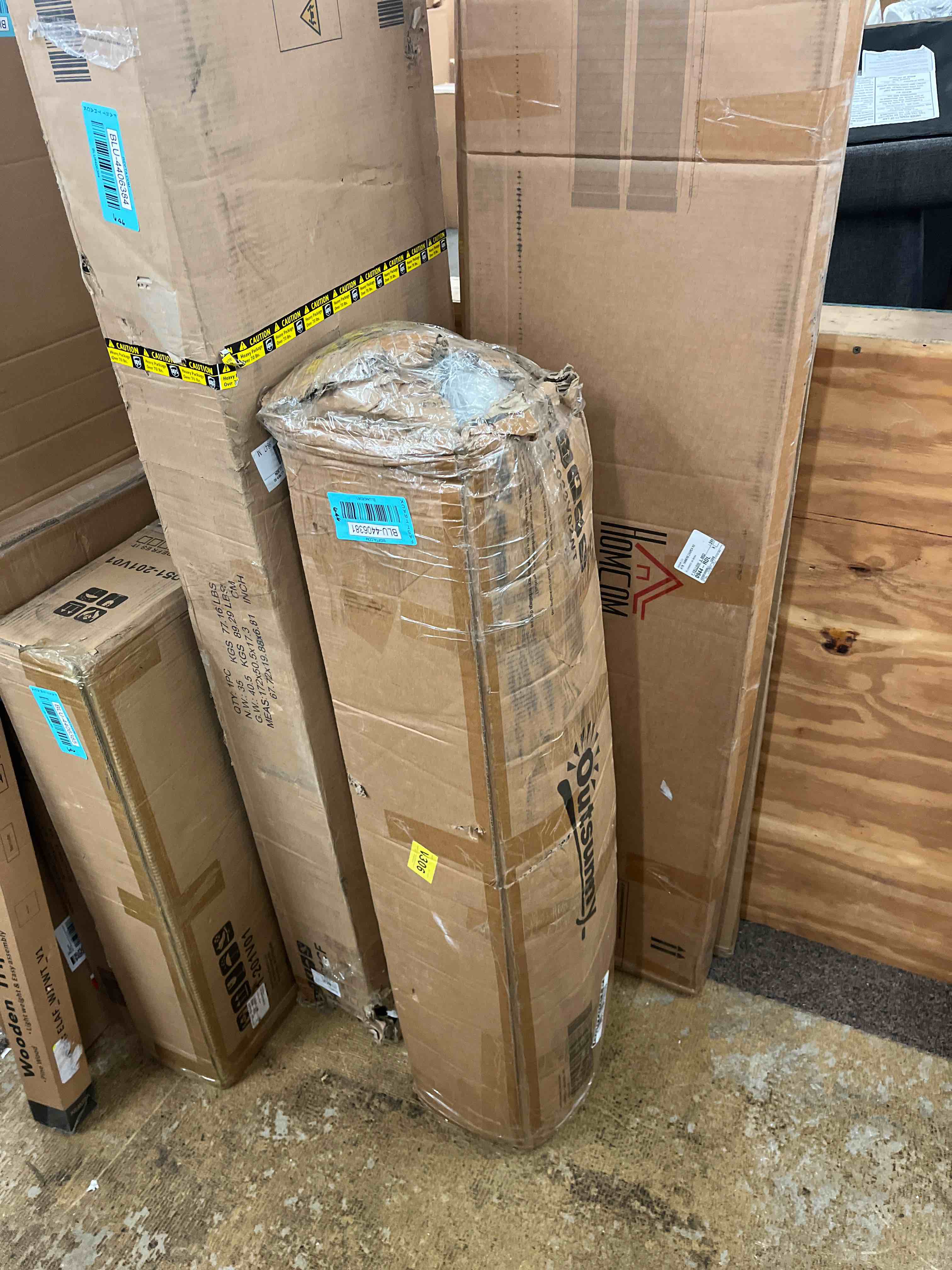 https://s3.amazonaws.com/lotting-images-prod/phillipi/BLU4406381_1746137819671.jpeg
