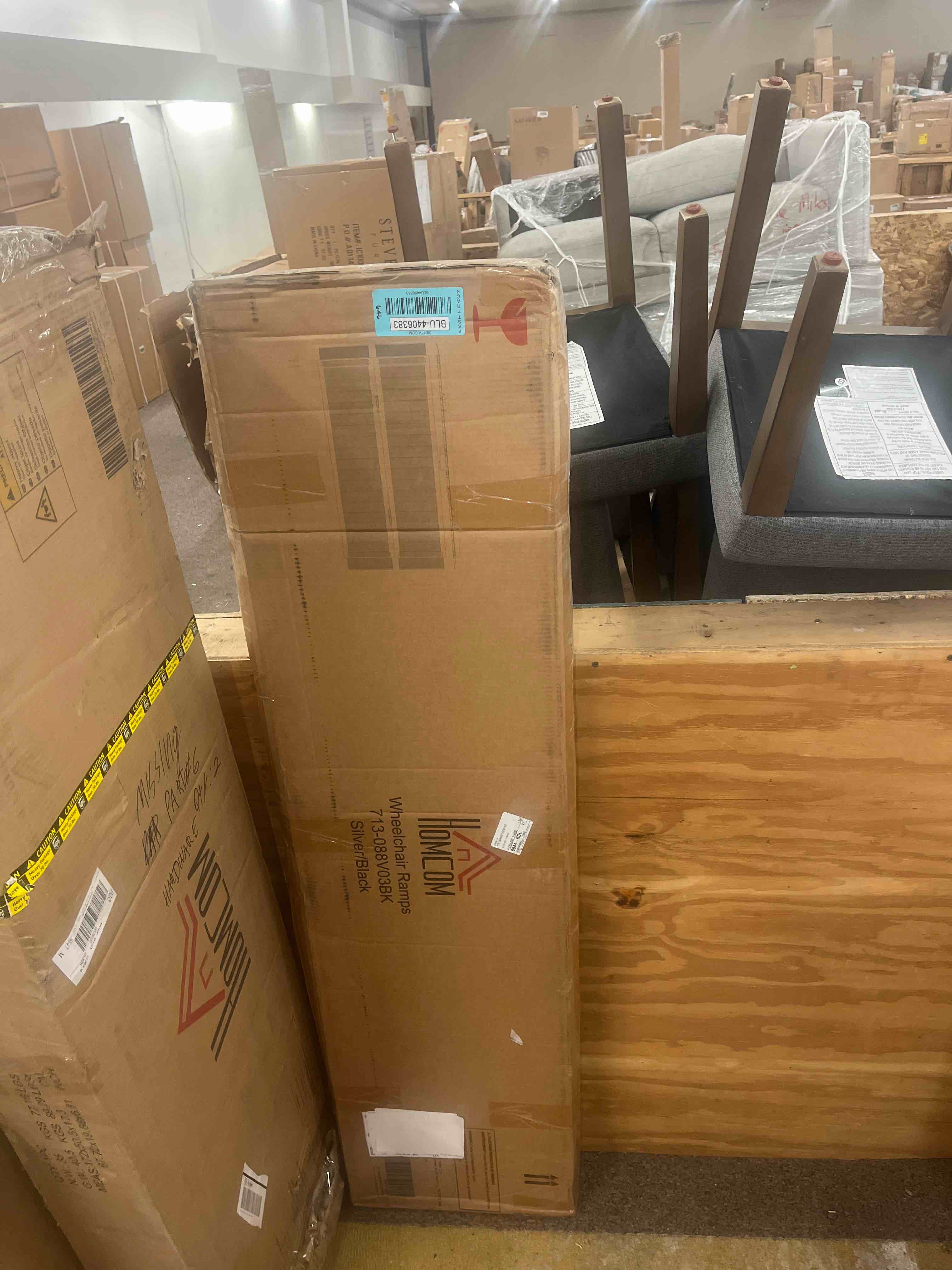 https://s3.amazonaws.com/lotting-images-prod/phillipi/BLU4406383_1746137552867.jpeg