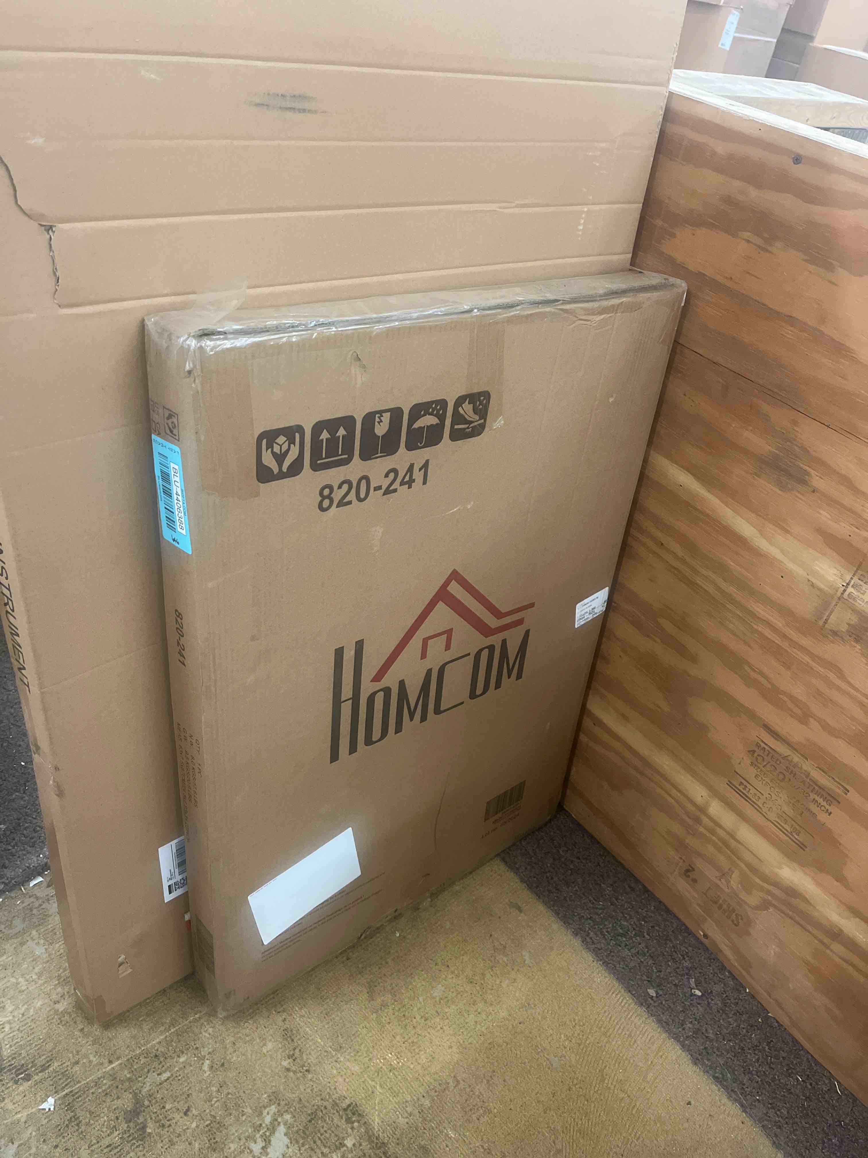 https://s3.amazonaws.com/lotting-images-prod/phillipi/BLU4406388_1746137156979.jpeg