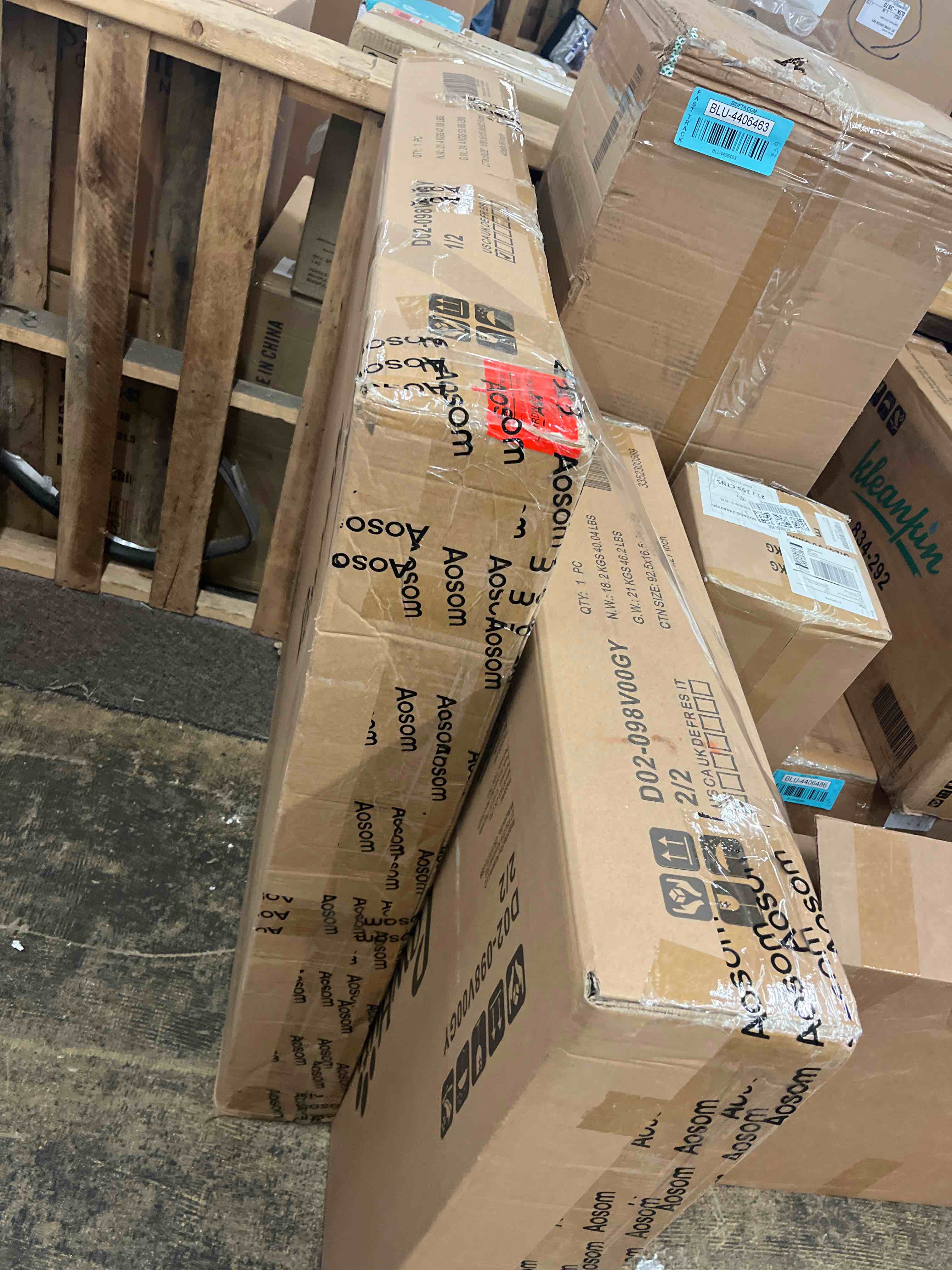 https://s3.amazonaws.com/lotting-images-prod/phillipi/BLU4406454_1746197673158.jpeg