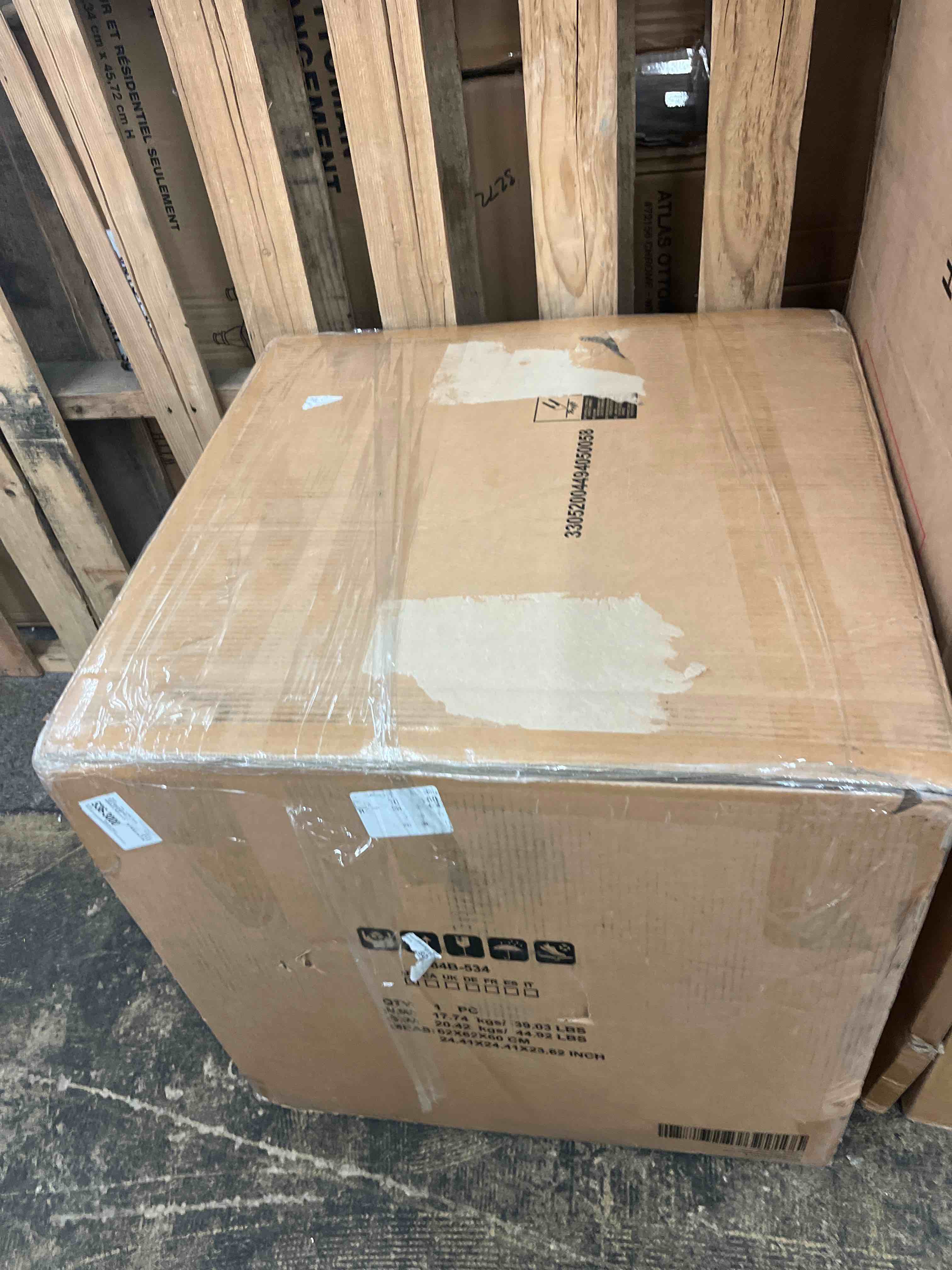 https://s3.amazonaws.com/lotting-images-prod/phillipi/BLU4406486_1746196417156.jpeg
