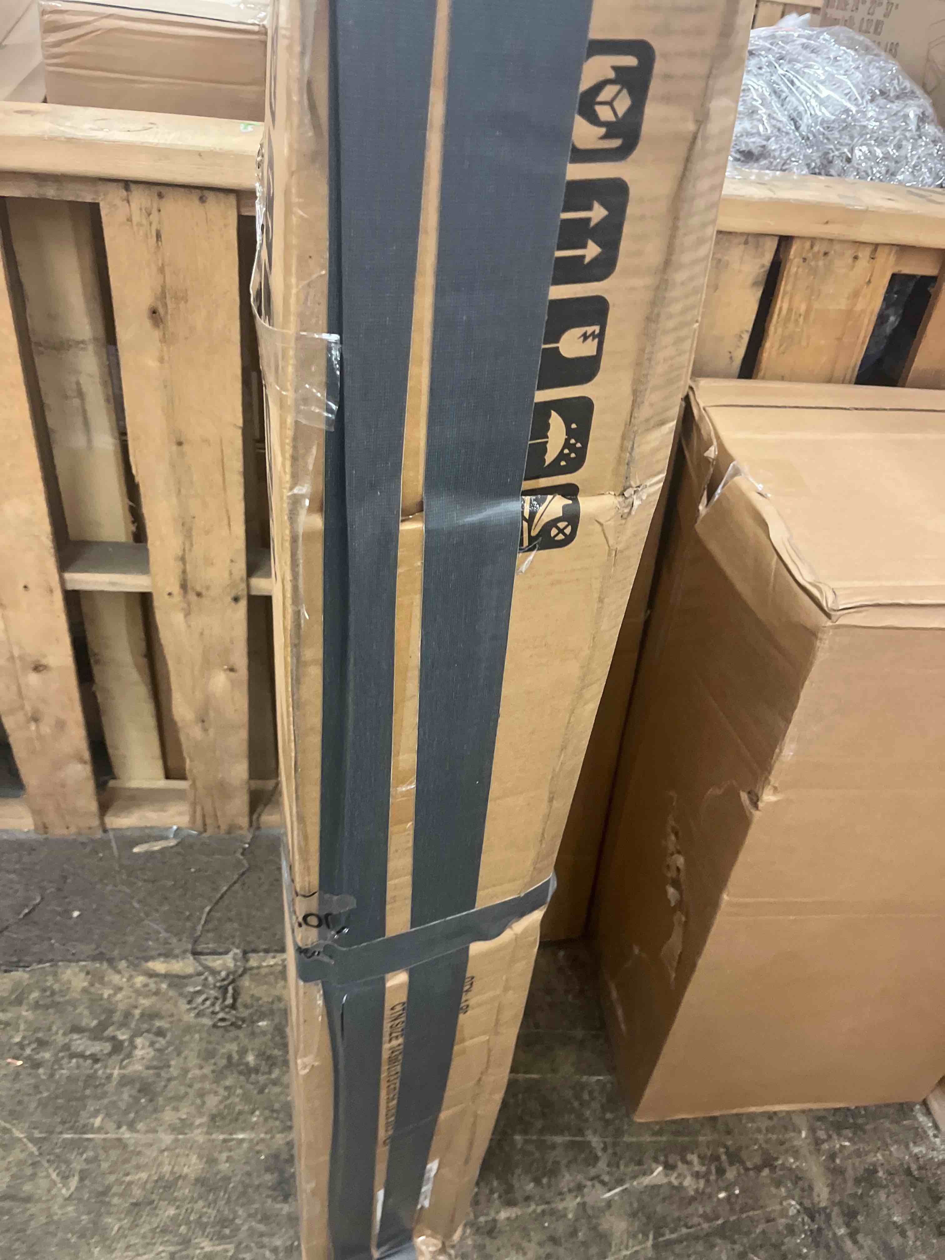https://s3.amazonaws.com/lotting-images-prod/phillipi/BLU4406498_1746192788272.jpeg