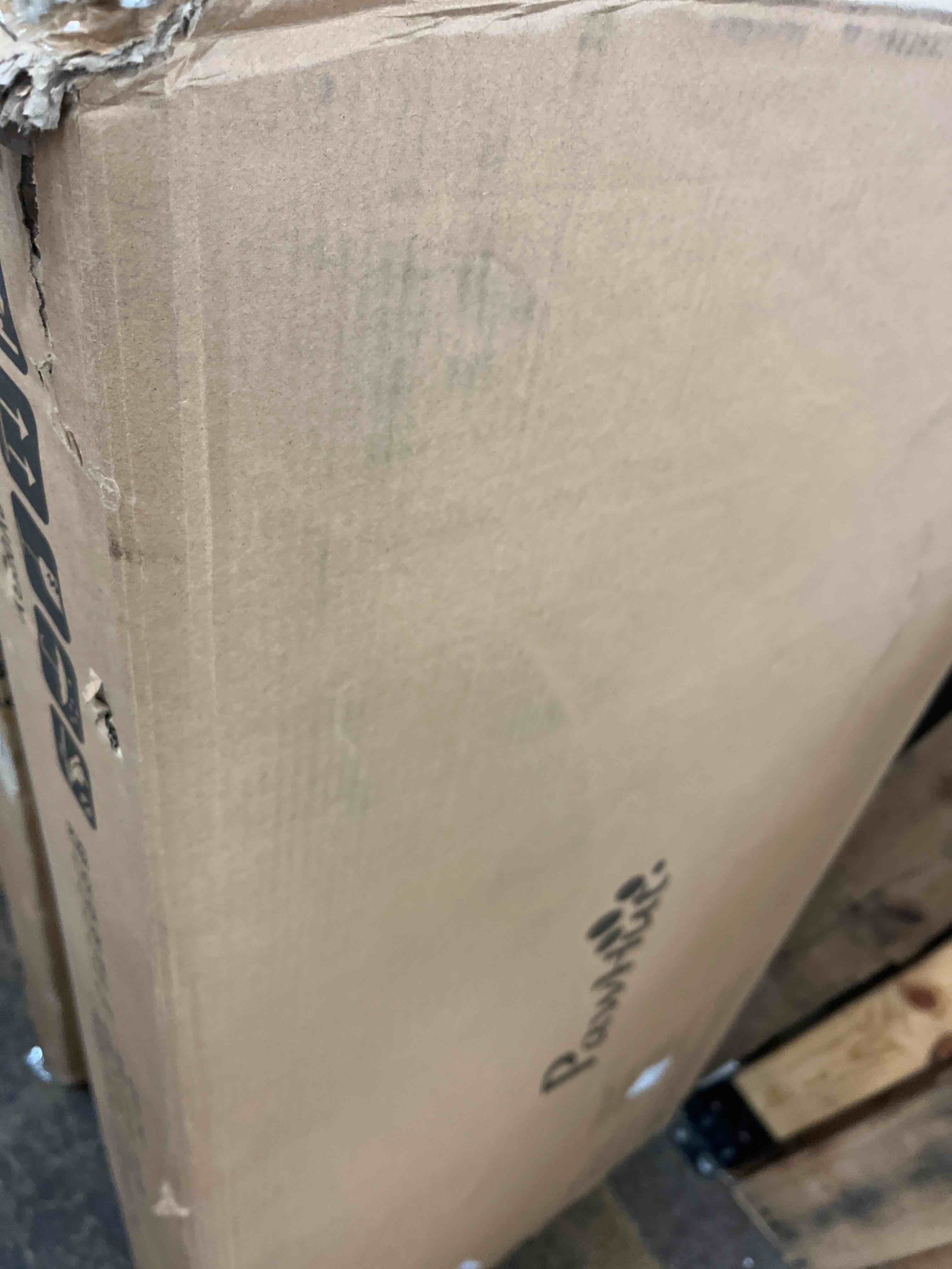 https://s3.amazonaws.com/lotting-images-prod/phillipi/BLU4406657_1746462917489.jpeg