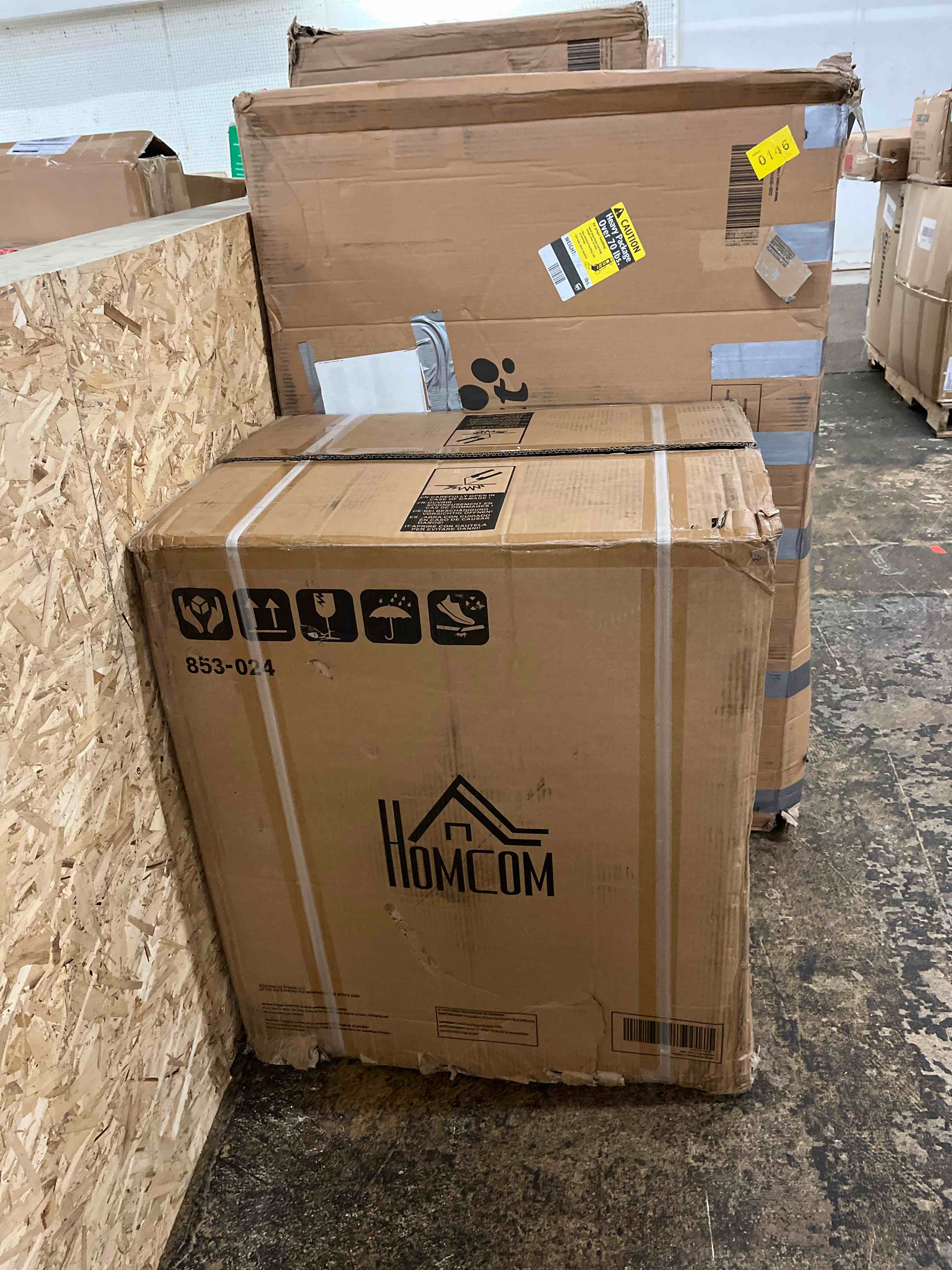 https://s3.amazonaws.com/lotting-images-prod/phillipi/BLU4406691_1746488776672.jpeg