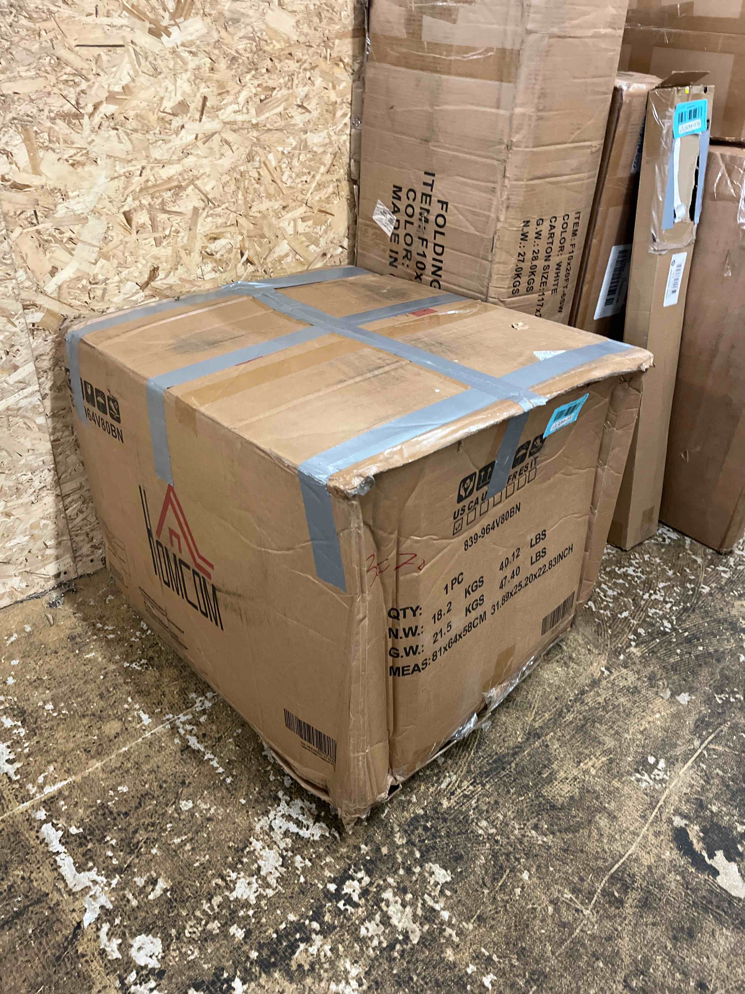 https://s3.amazonaws.com/lotting-images-prod/phillipi/BLU4406701_1746487752528.jpeg