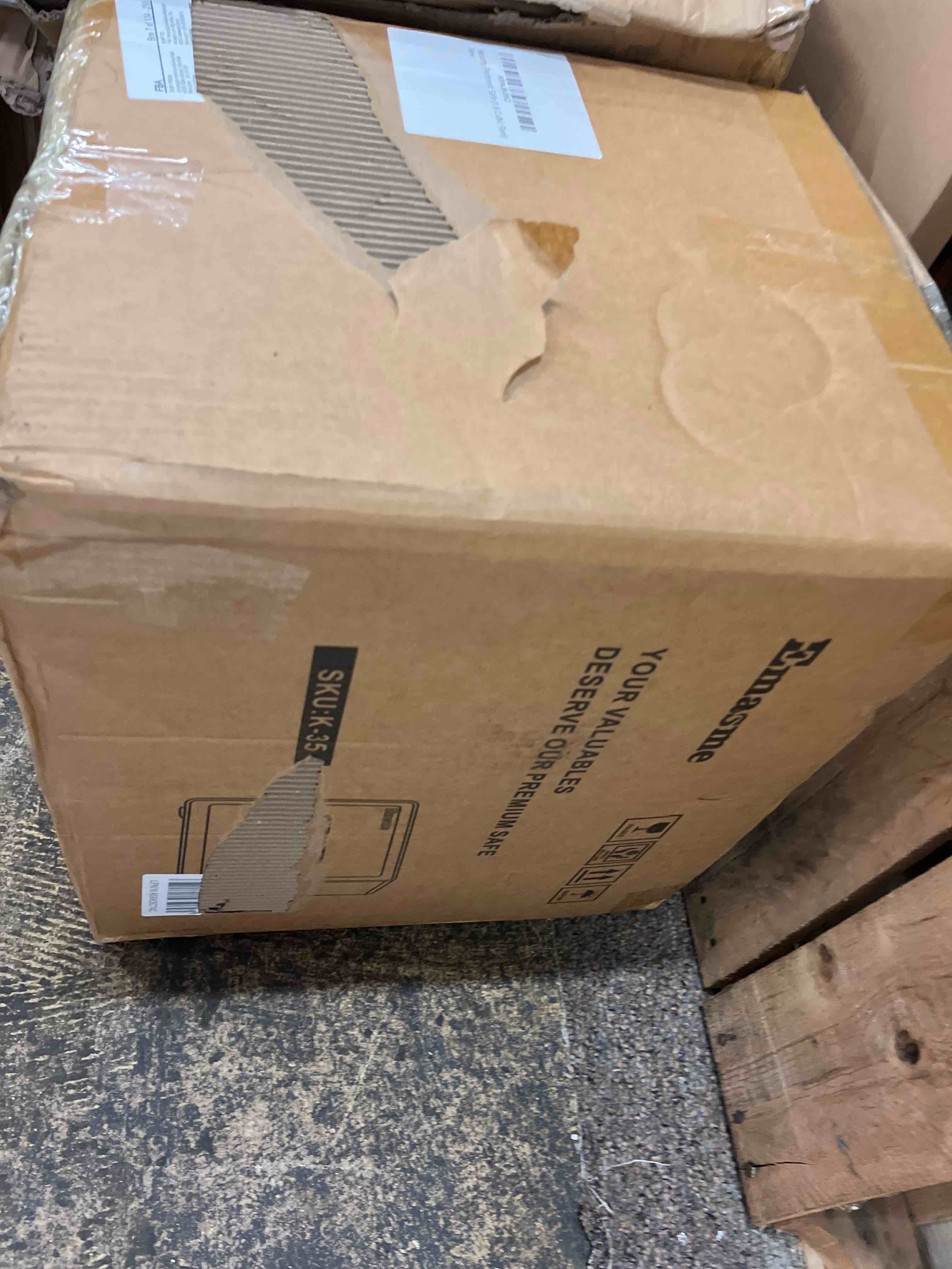 https://s3.amazonaws.com/lotting-images-prod/phillipi/BLU4406955_1746764374774.jpeg