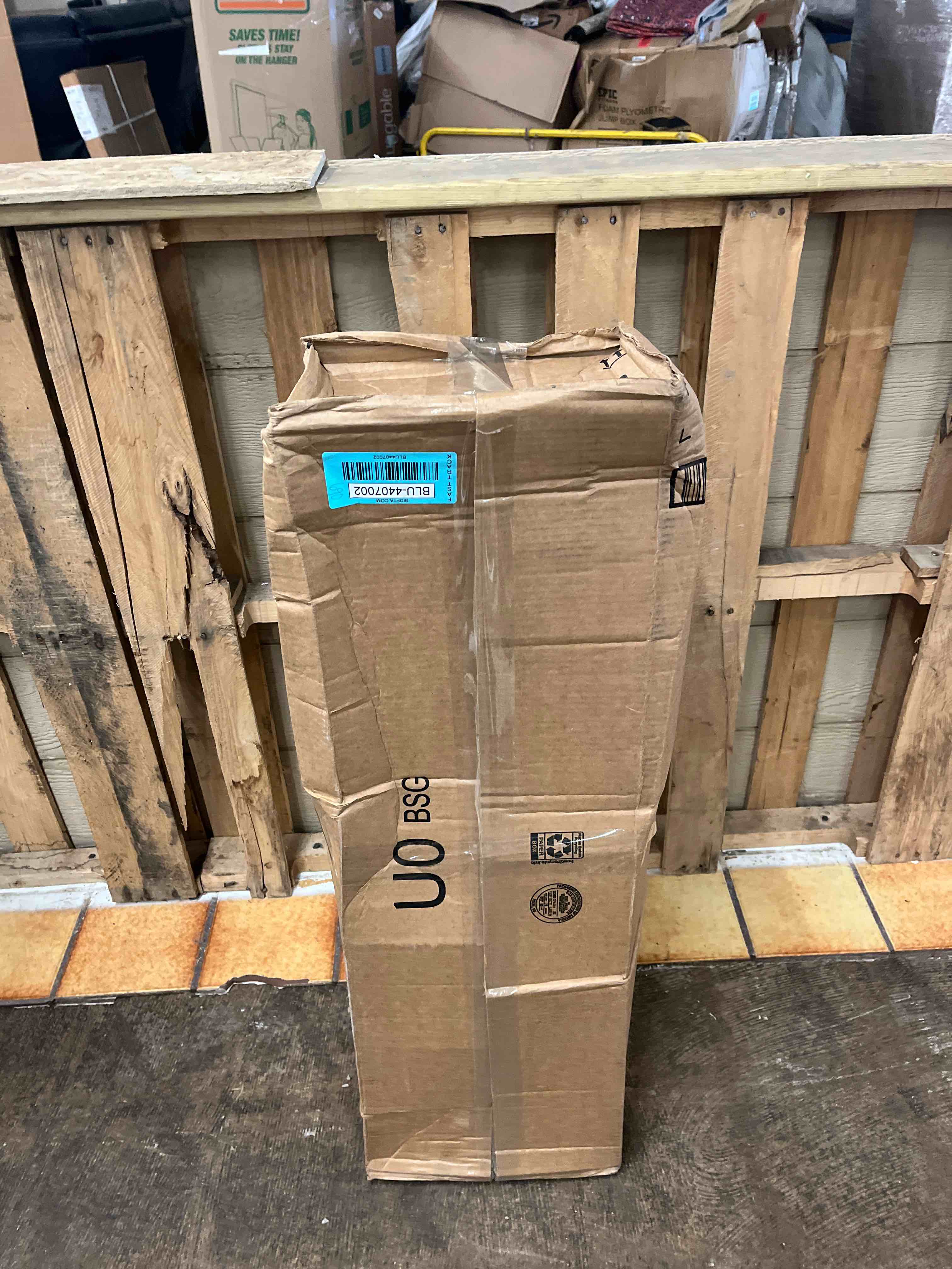 https://s3.amazonaws.com/lotting-images-prod/phillipi/BLU4407002_1746800552858.jpeg