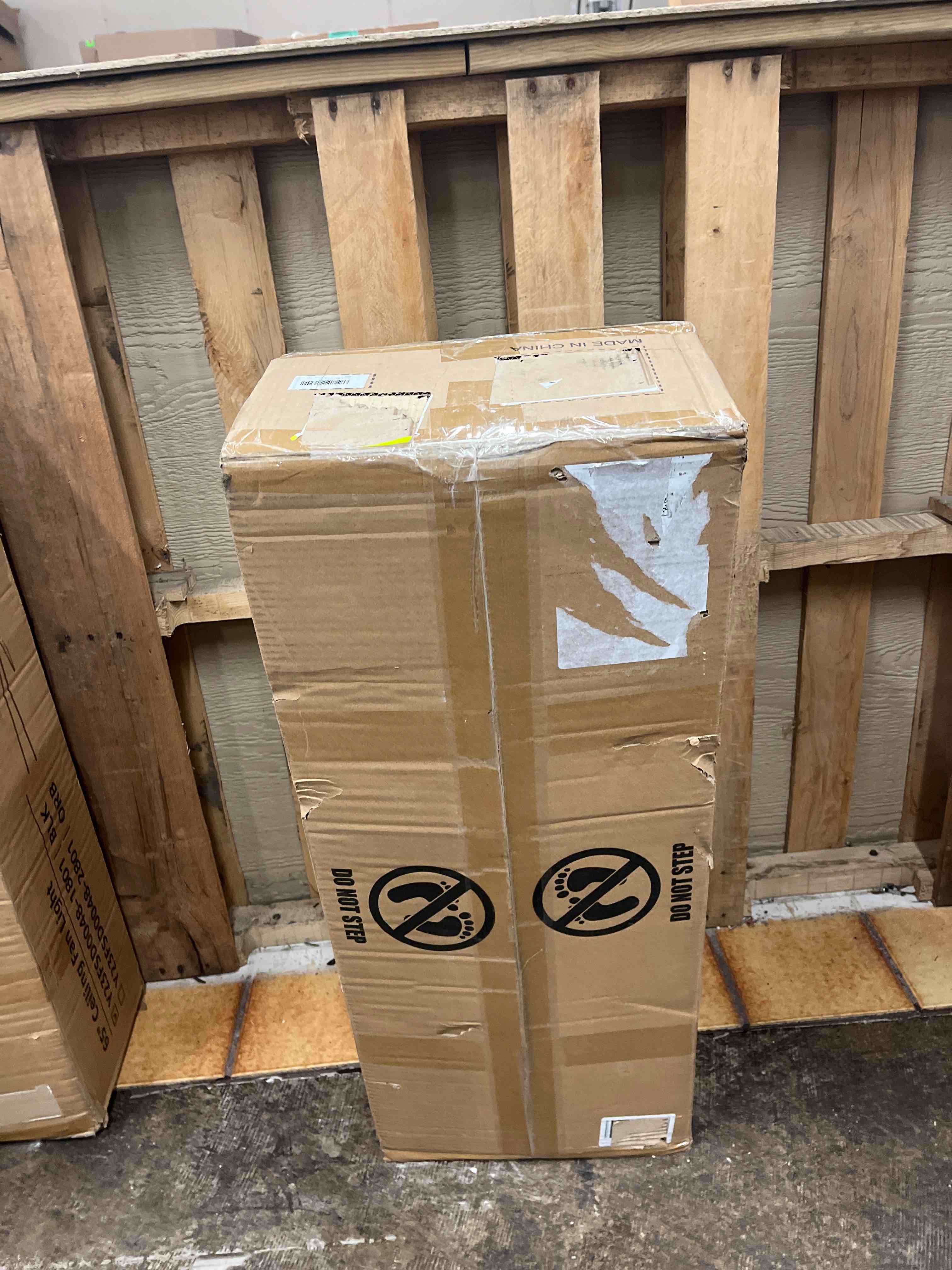 https://s3.amazonaws.com/lotting-images-prod/phillipi/BLU4407011_1746798282344.jpeg