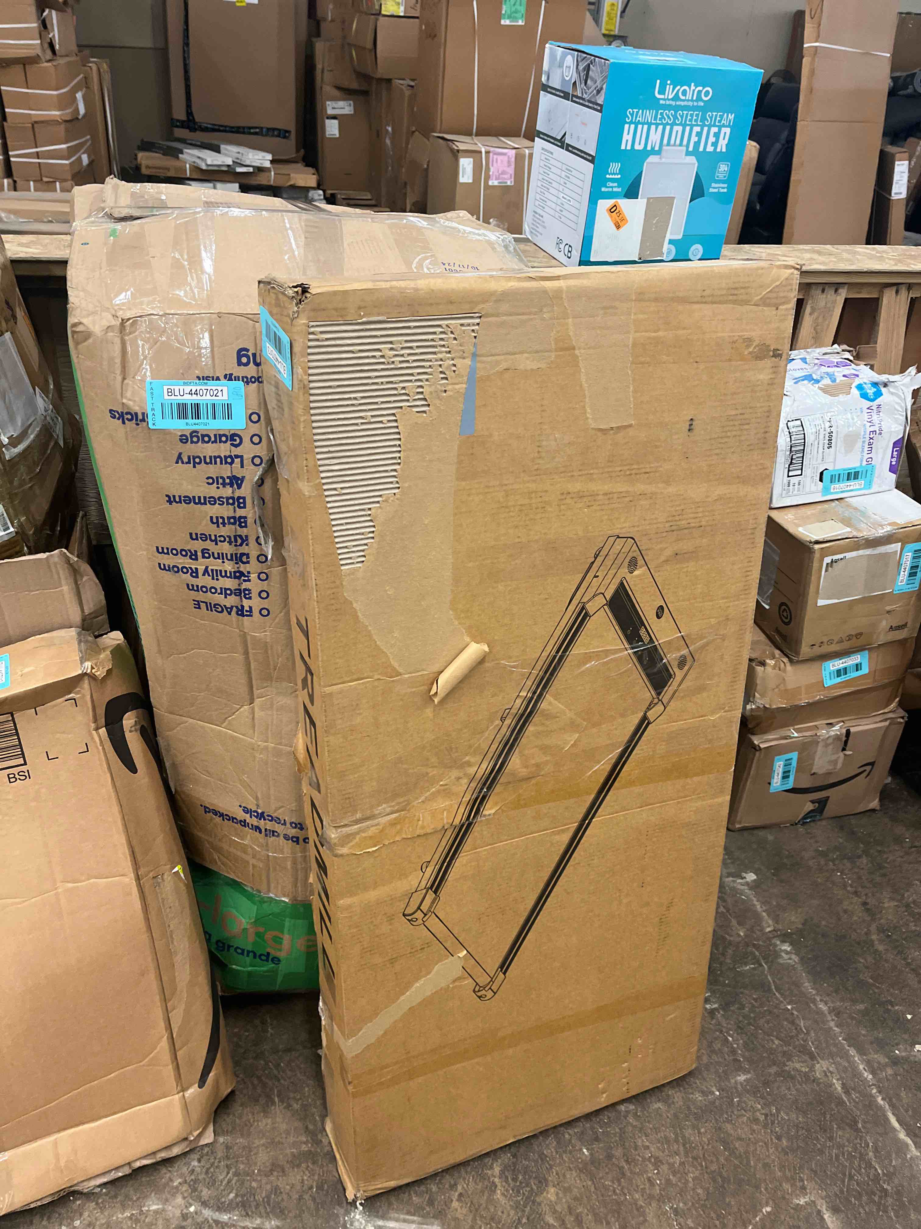 https://s3.amazonaws.com/lotting-images-prod/phillipi/BLU4407013_1746797875298.jpeg