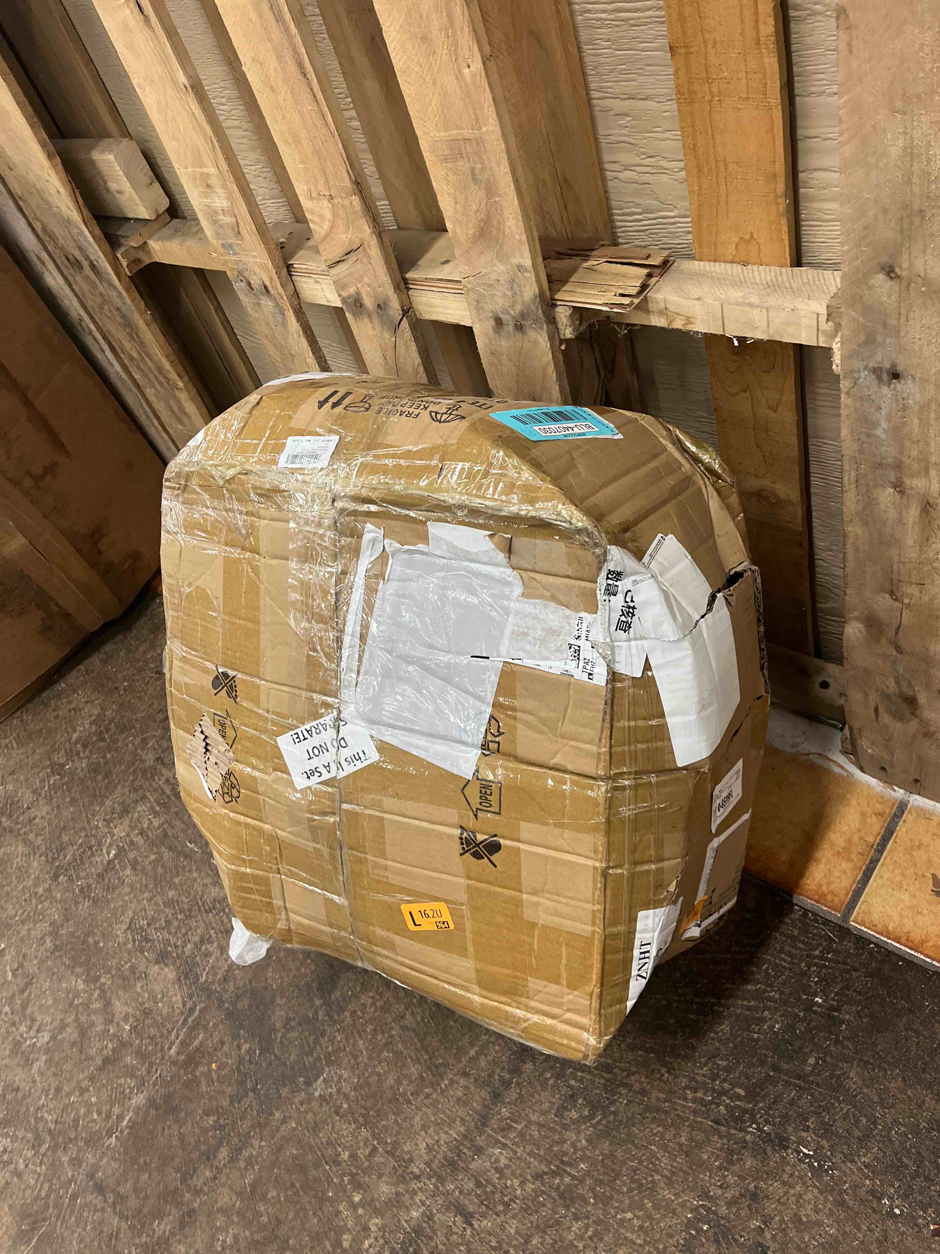 https://s3.amazonaws.com/lotting-images-prod/phillipi/BLU4407030_1746796045321.jpeg